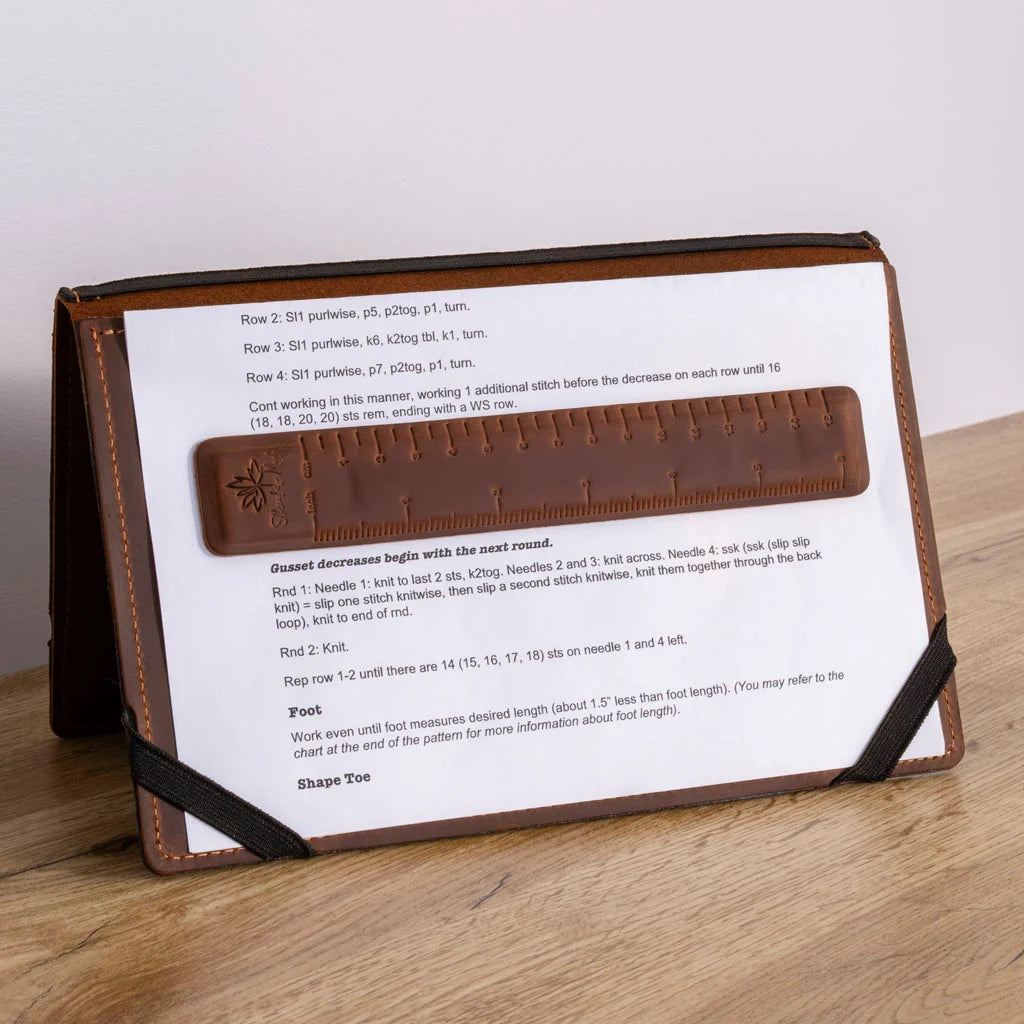 Pre-order Thread & Maple - Magnetic Pattern Folder