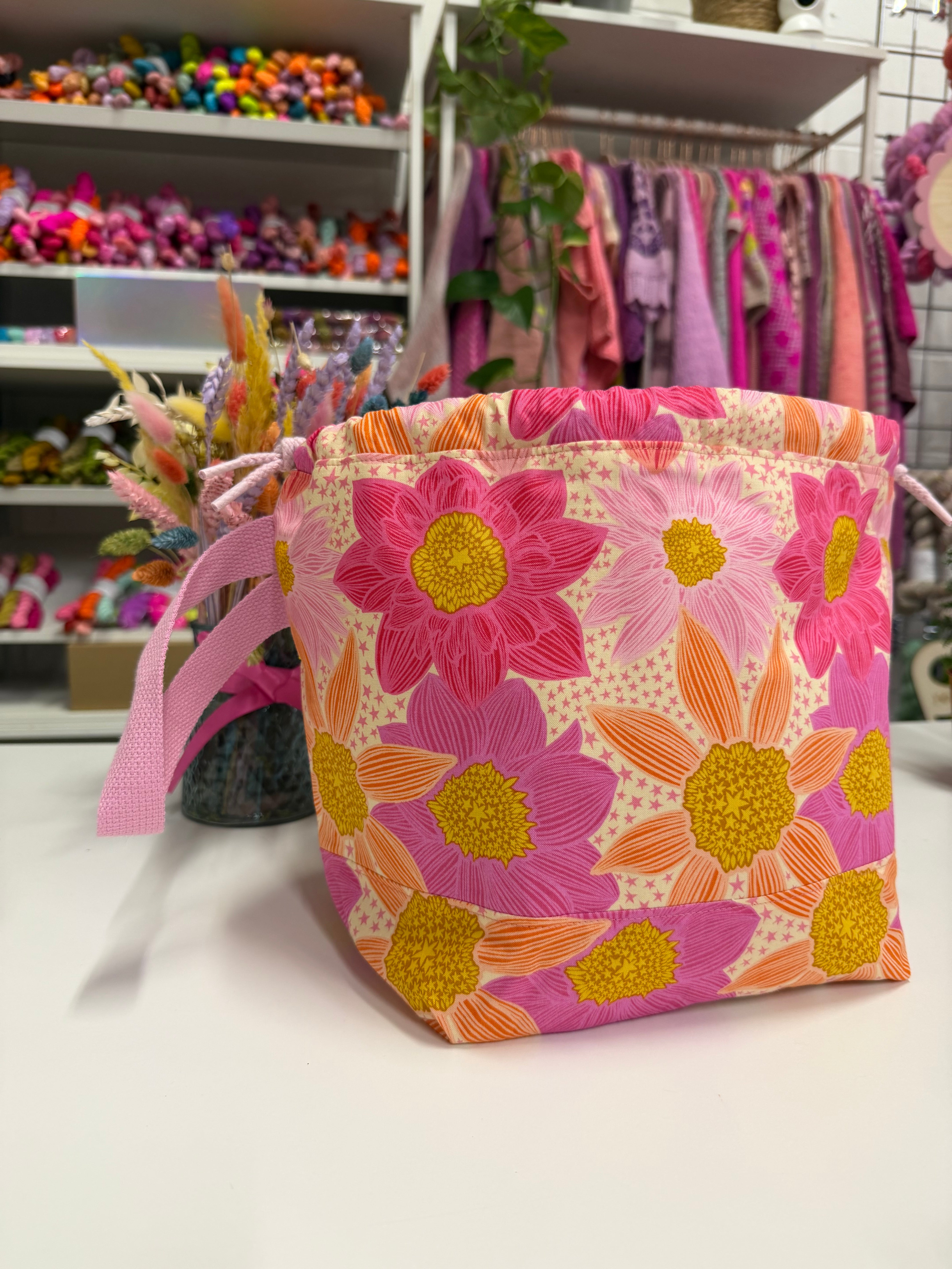 READY TO SHIP - Project Bag Style 01 - Zinnia Stars