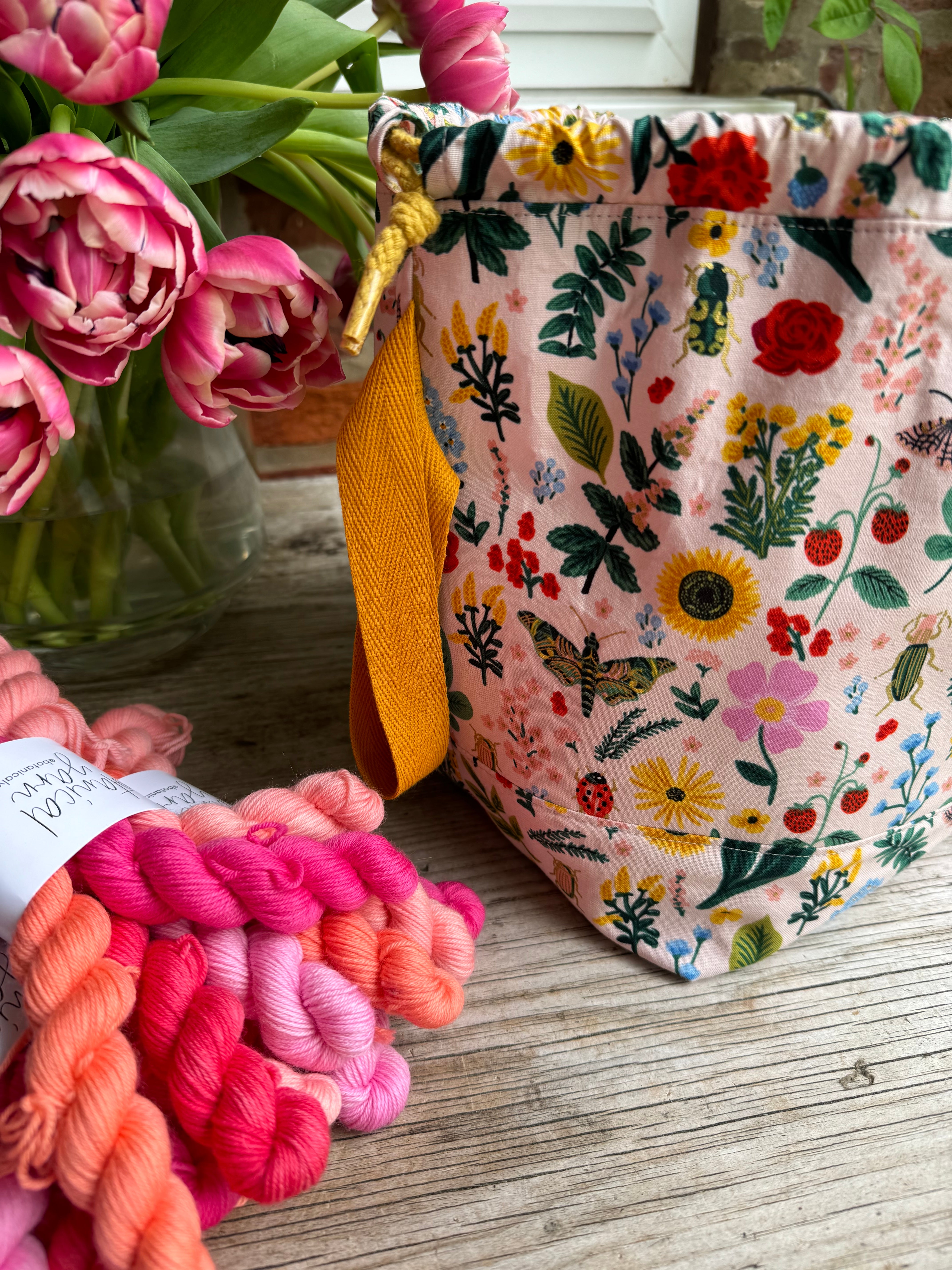 Made to order - Project Bag Style 01 - Florals + Bugs