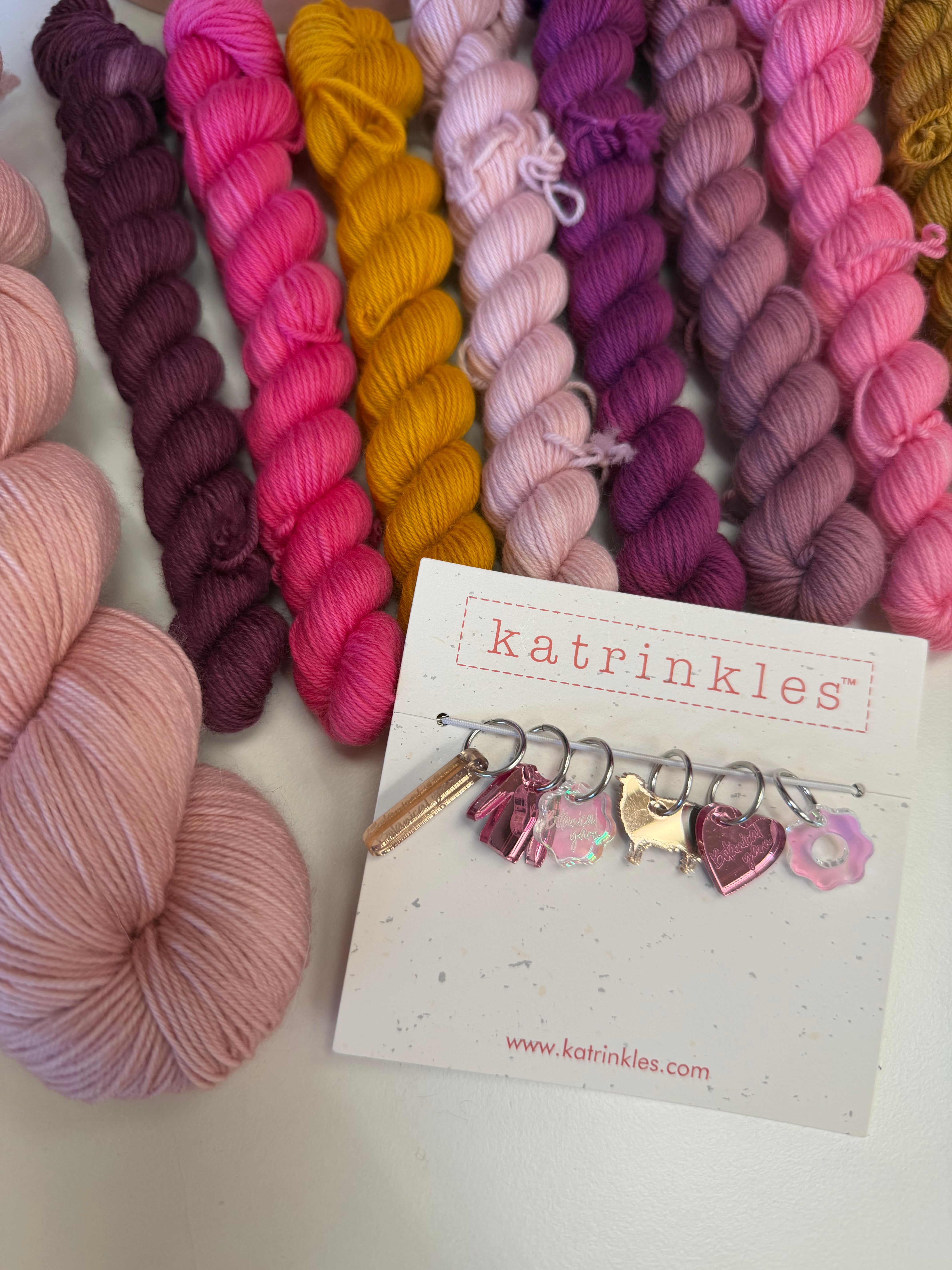 Botanical Yarn Katrinkles Acrylic Mirror Stitch Marker Set