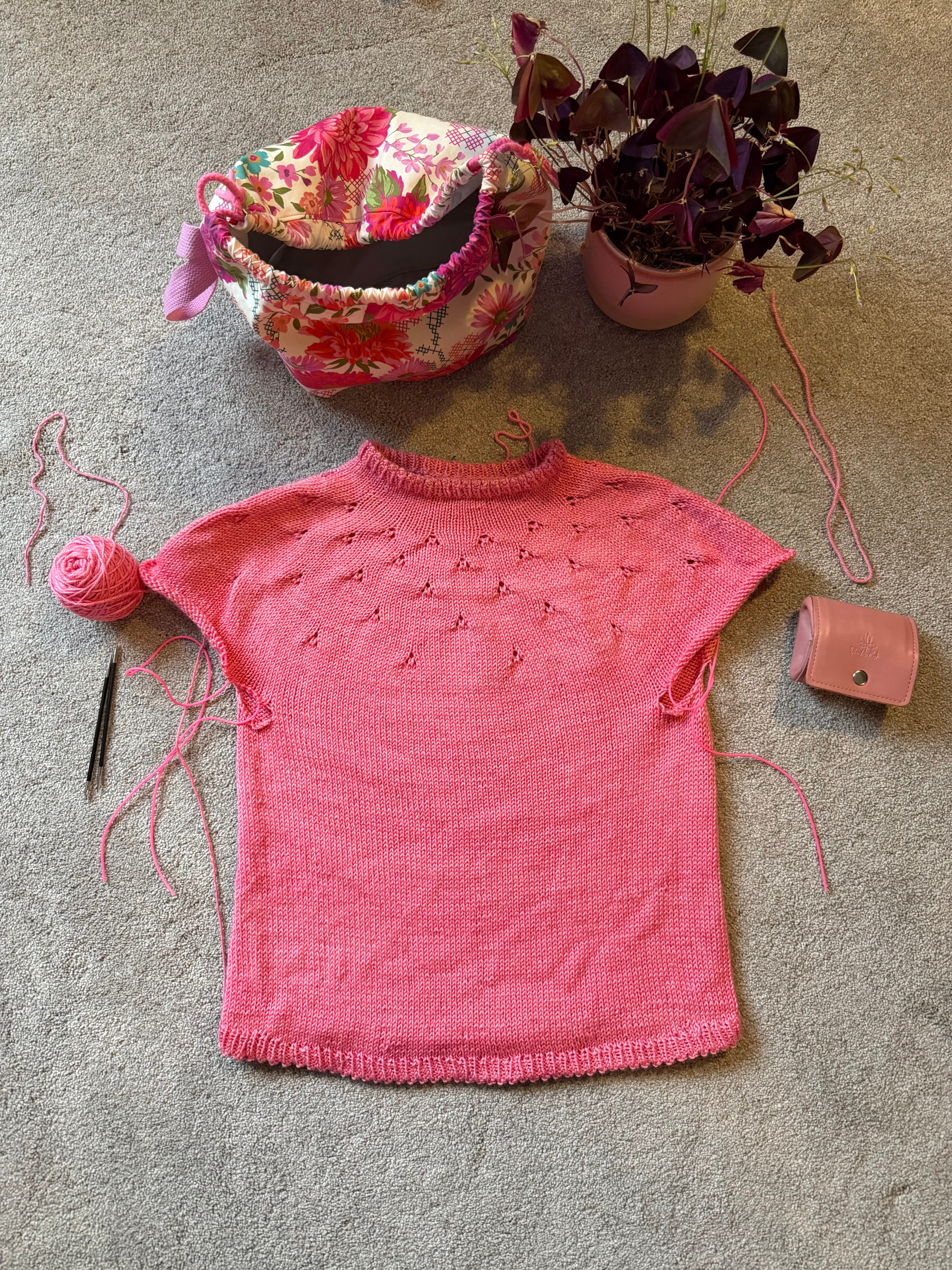 Tank Rain Tee Kit by Beth MacDonald Stone
