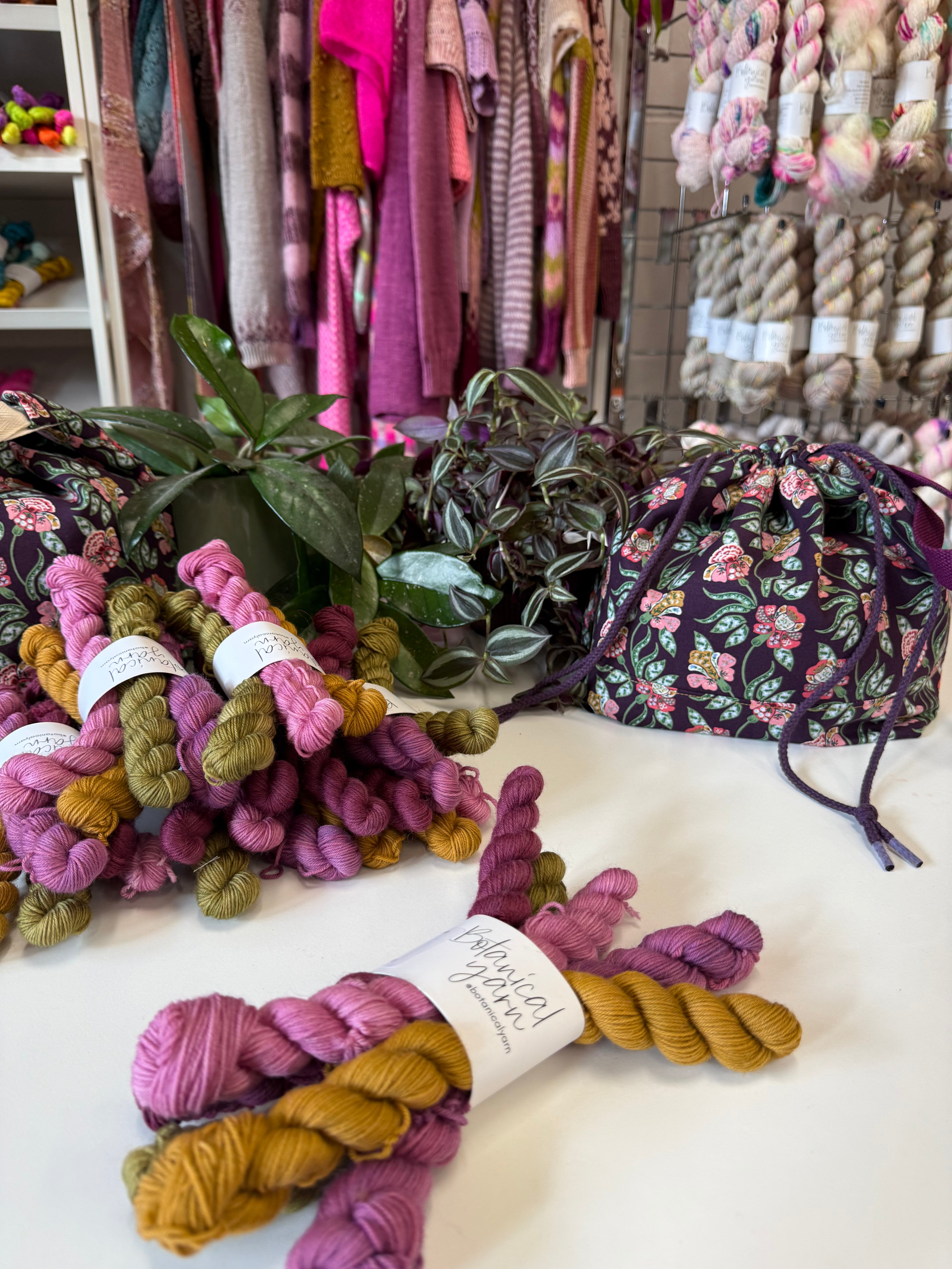 Ready to ship - Yarndale Collection - Yarndale Festival - 5 x 20g Mini Skein Set