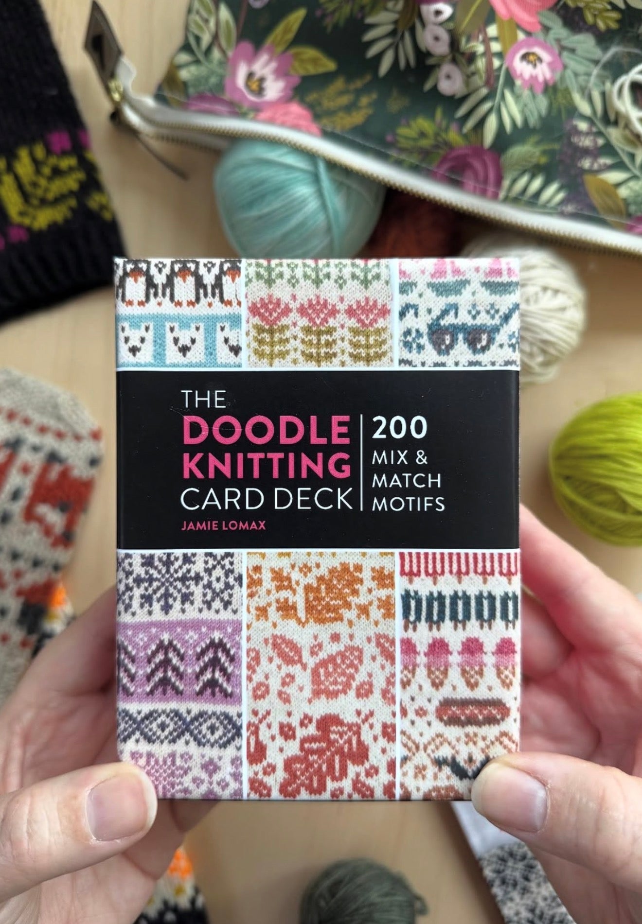 The Doodle Knitting Card Deck: 200 Mix & Match Motifs