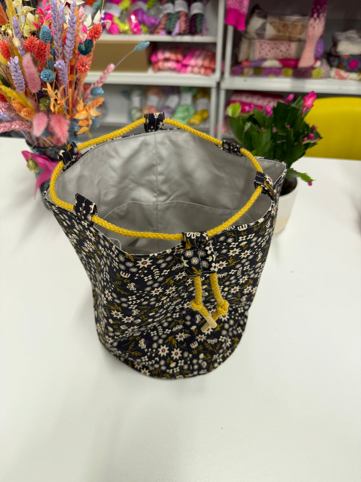 Made to order - Project Bag Style 05 -Grellow Flowers – botanical yarn