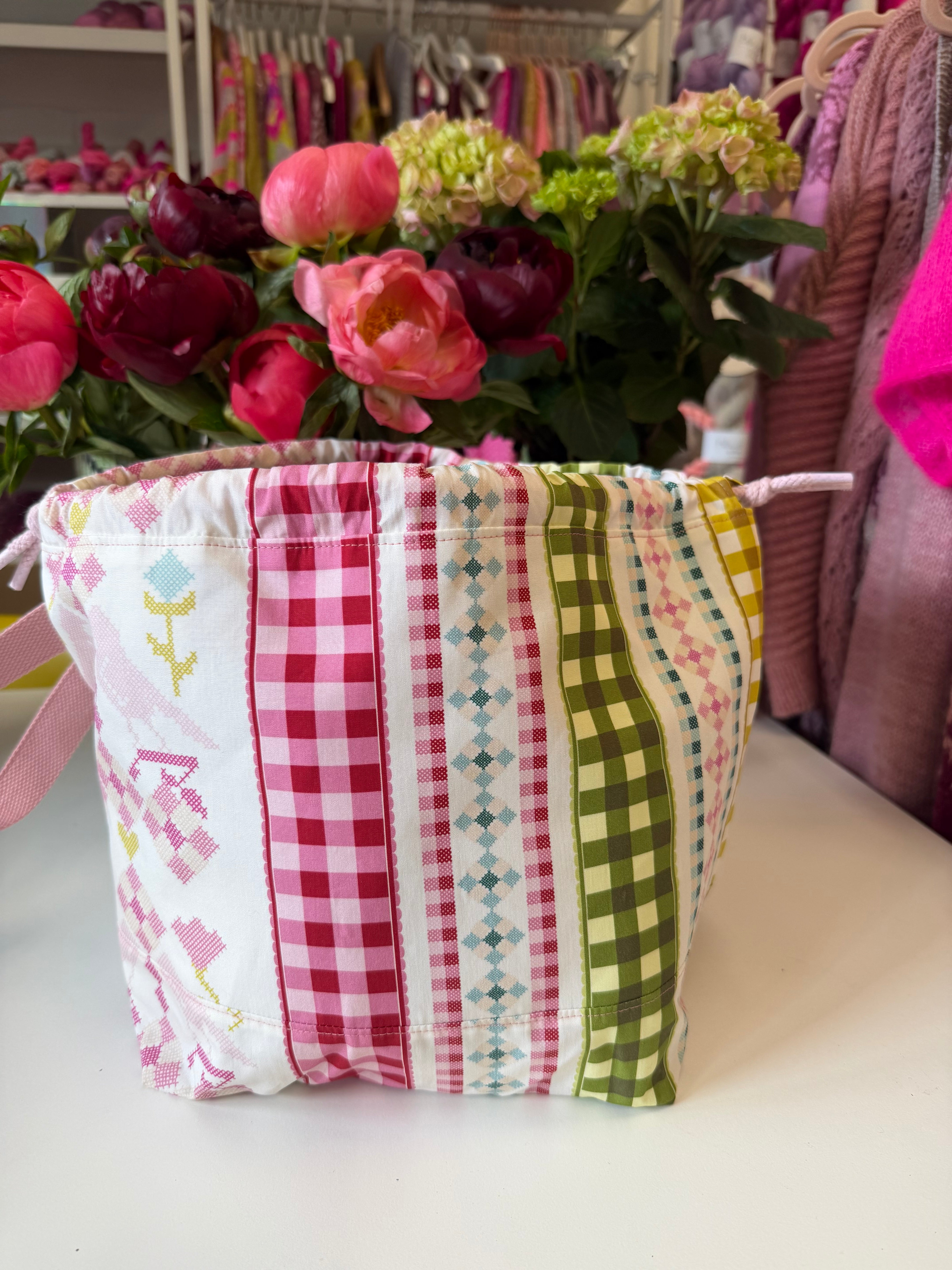 Made to order -  Project Bag Style 01 -  Cross Stitch Gingham