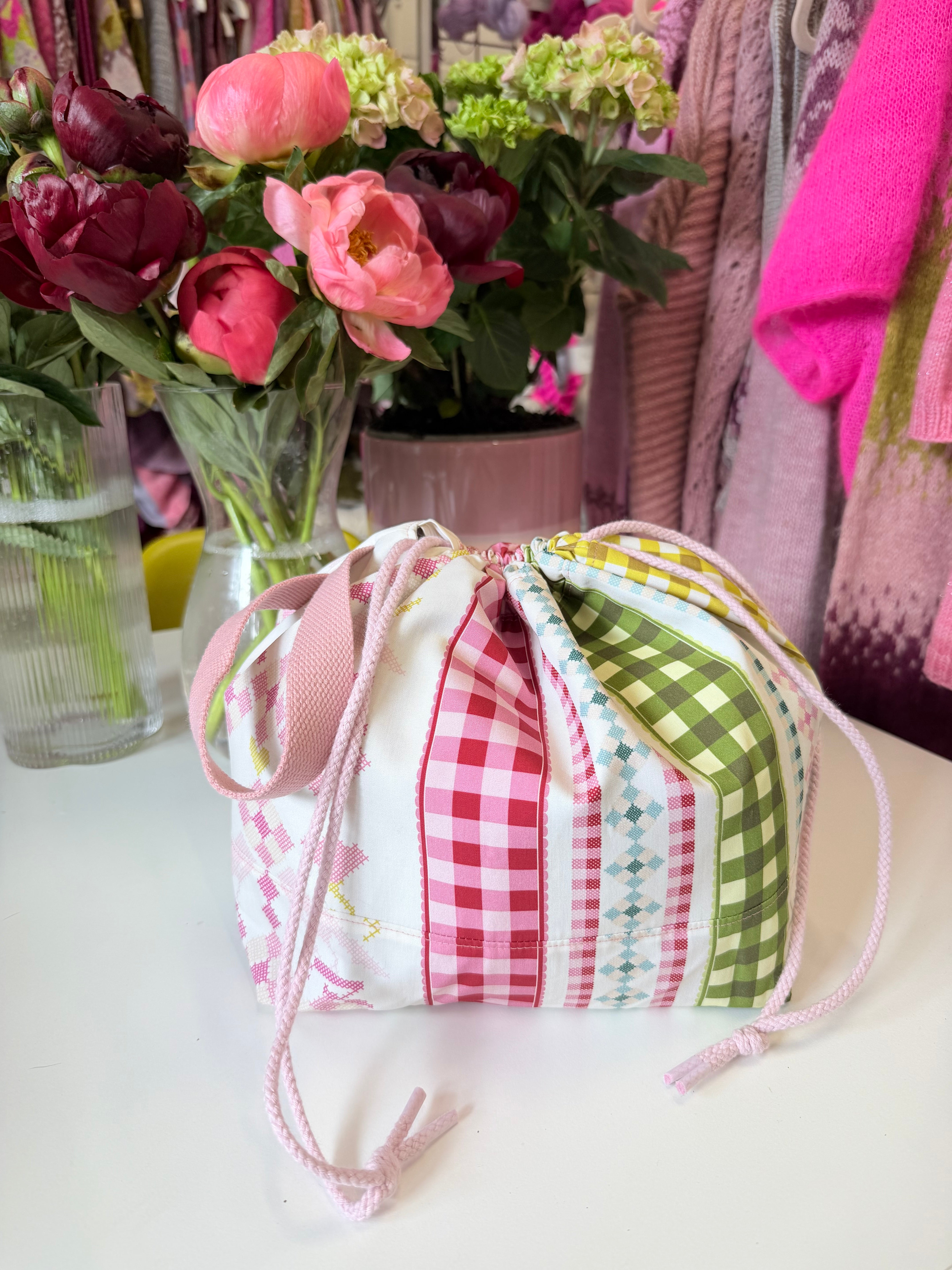Made to order -  Project Bag Style 01 -  Cross Stitch Gingham
