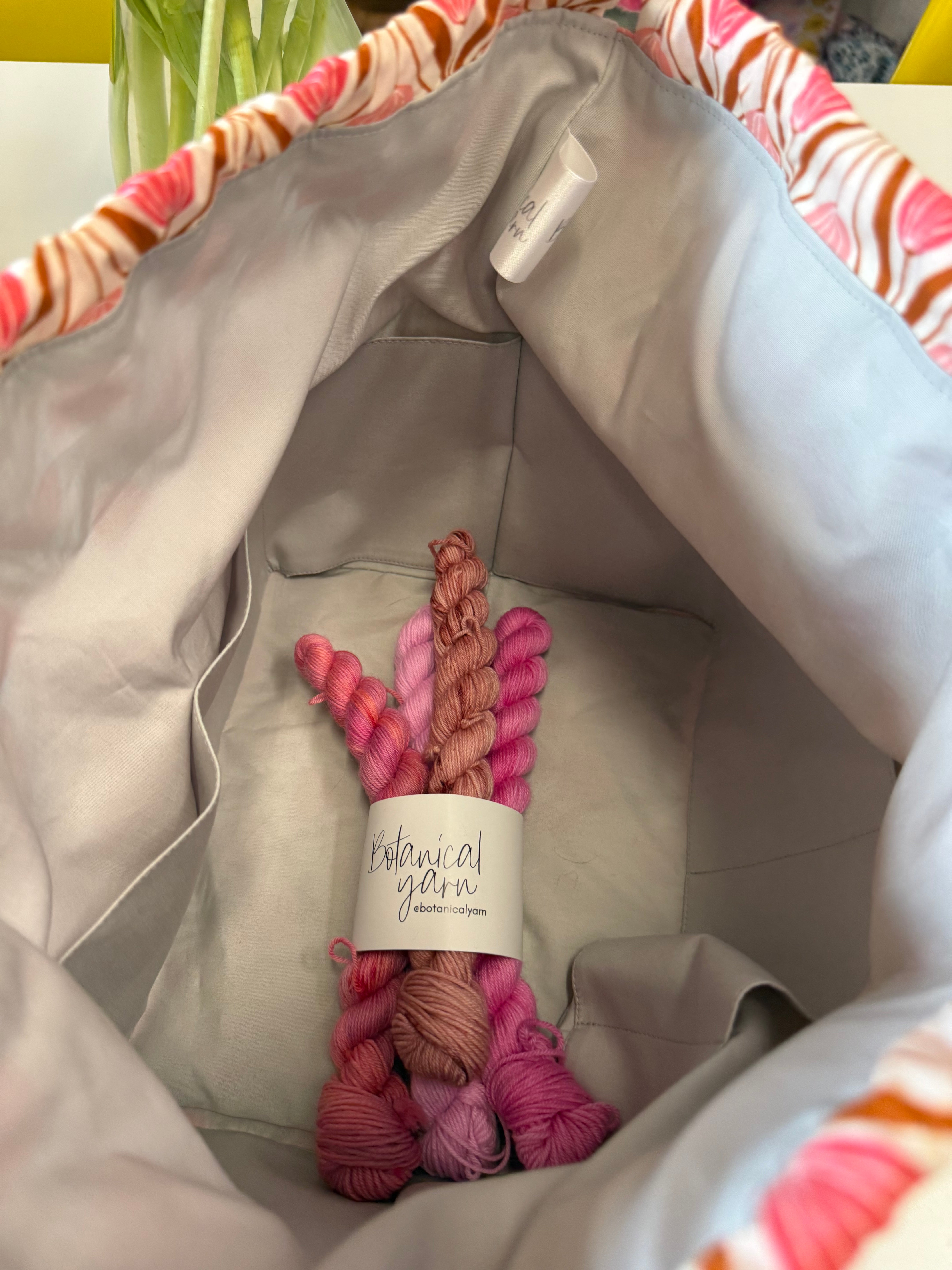 Made to order - Project Bag Style 01 - Tulips 🌷