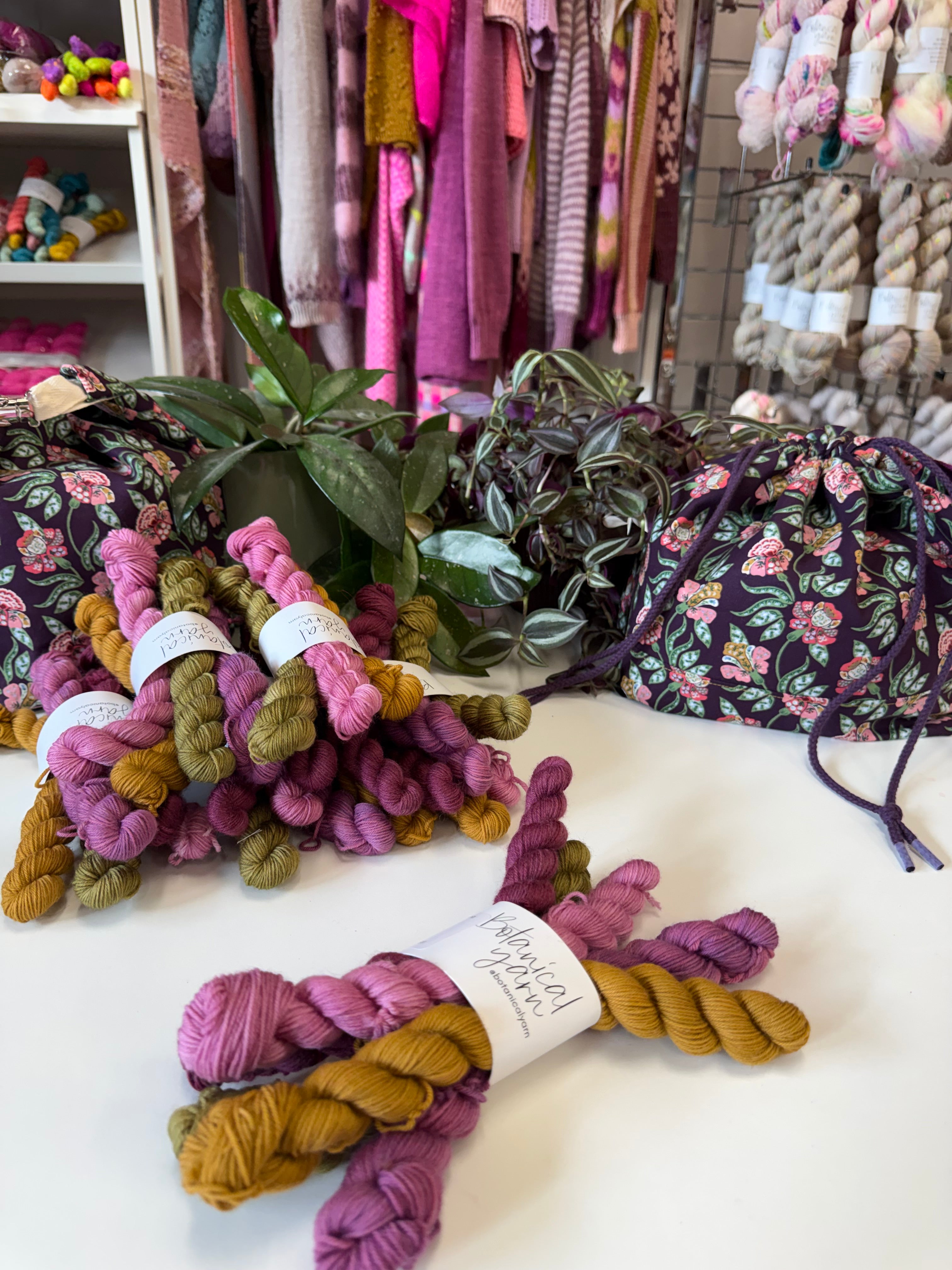 Ready to ship - Yarndale Collection - Yarndale Festival - 5 x 20g Mini Skein Set