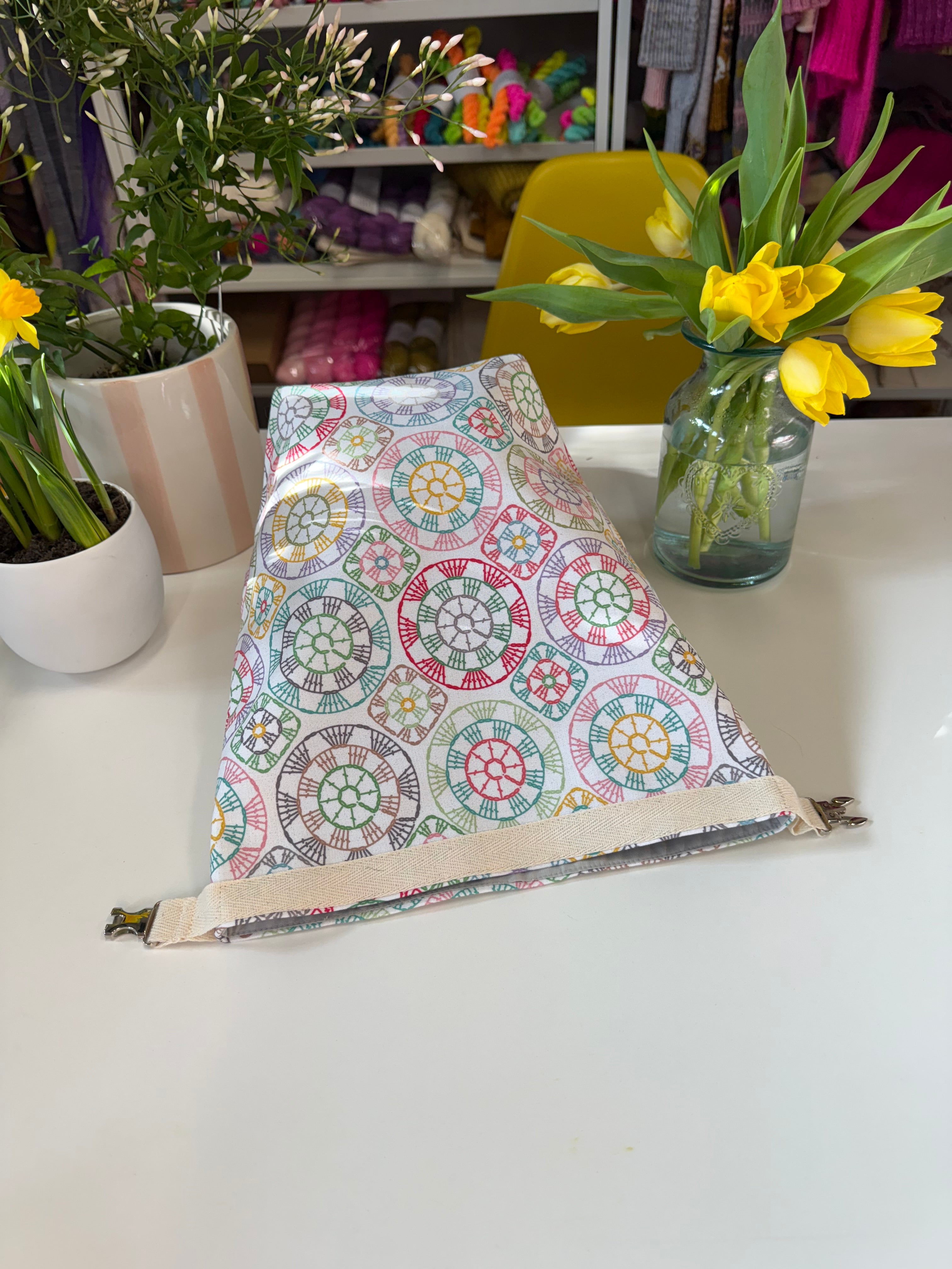 Made to order - Project Bag Style 04 - Roll Top - Crochet Pattern