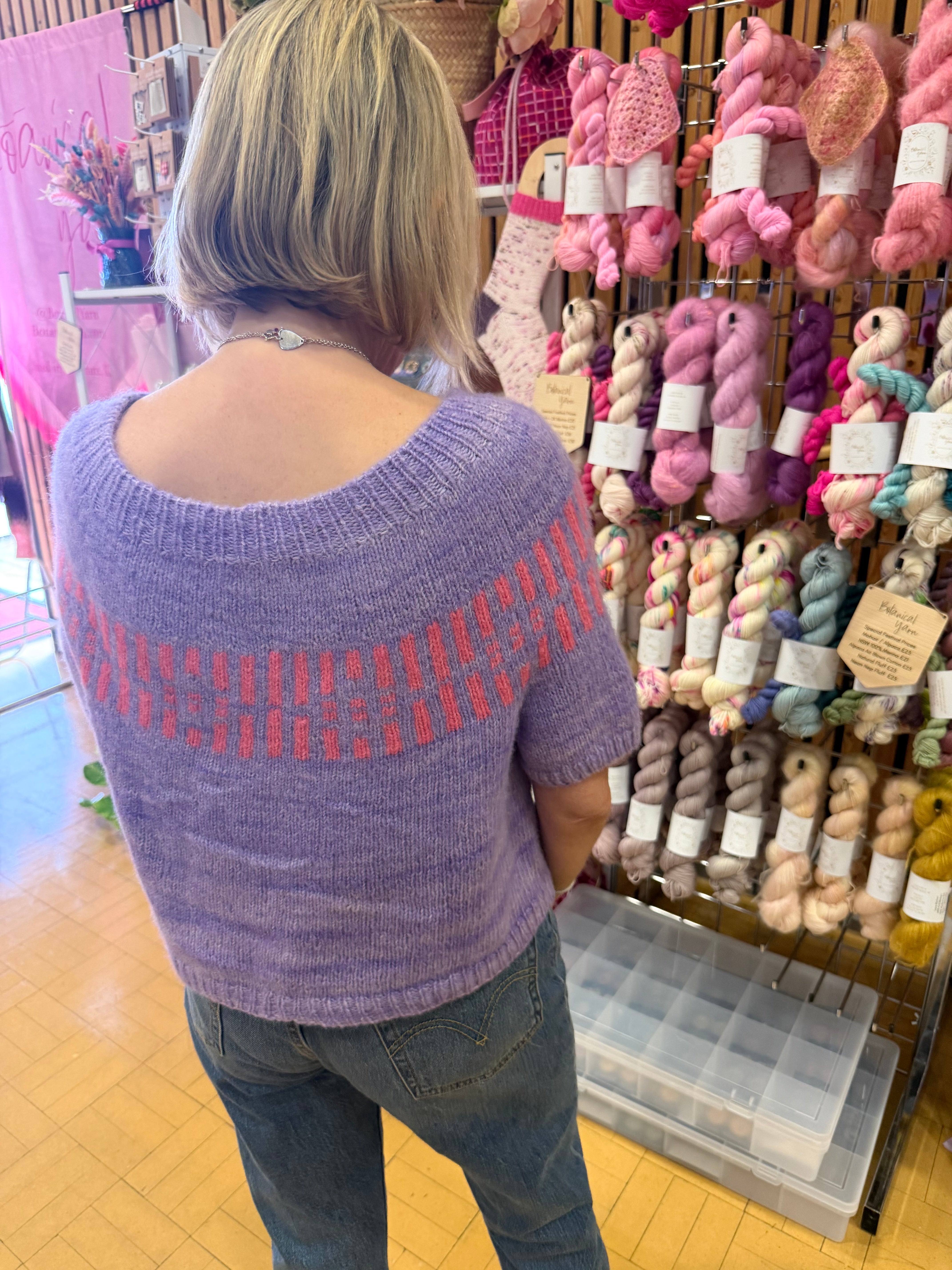 Daisy Sweater kit by  Veera Välimäki