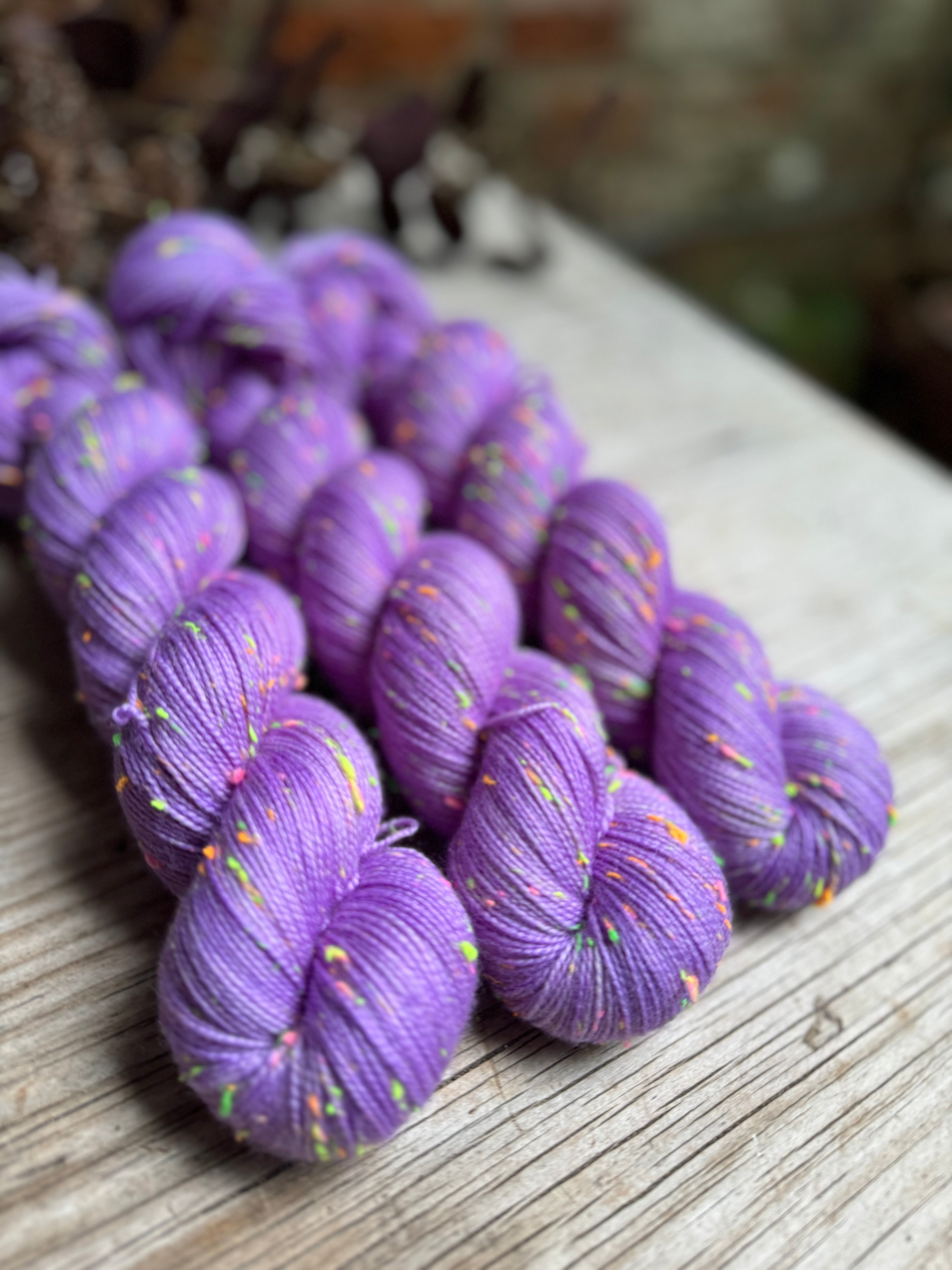 Lavender Neon Nep yarn