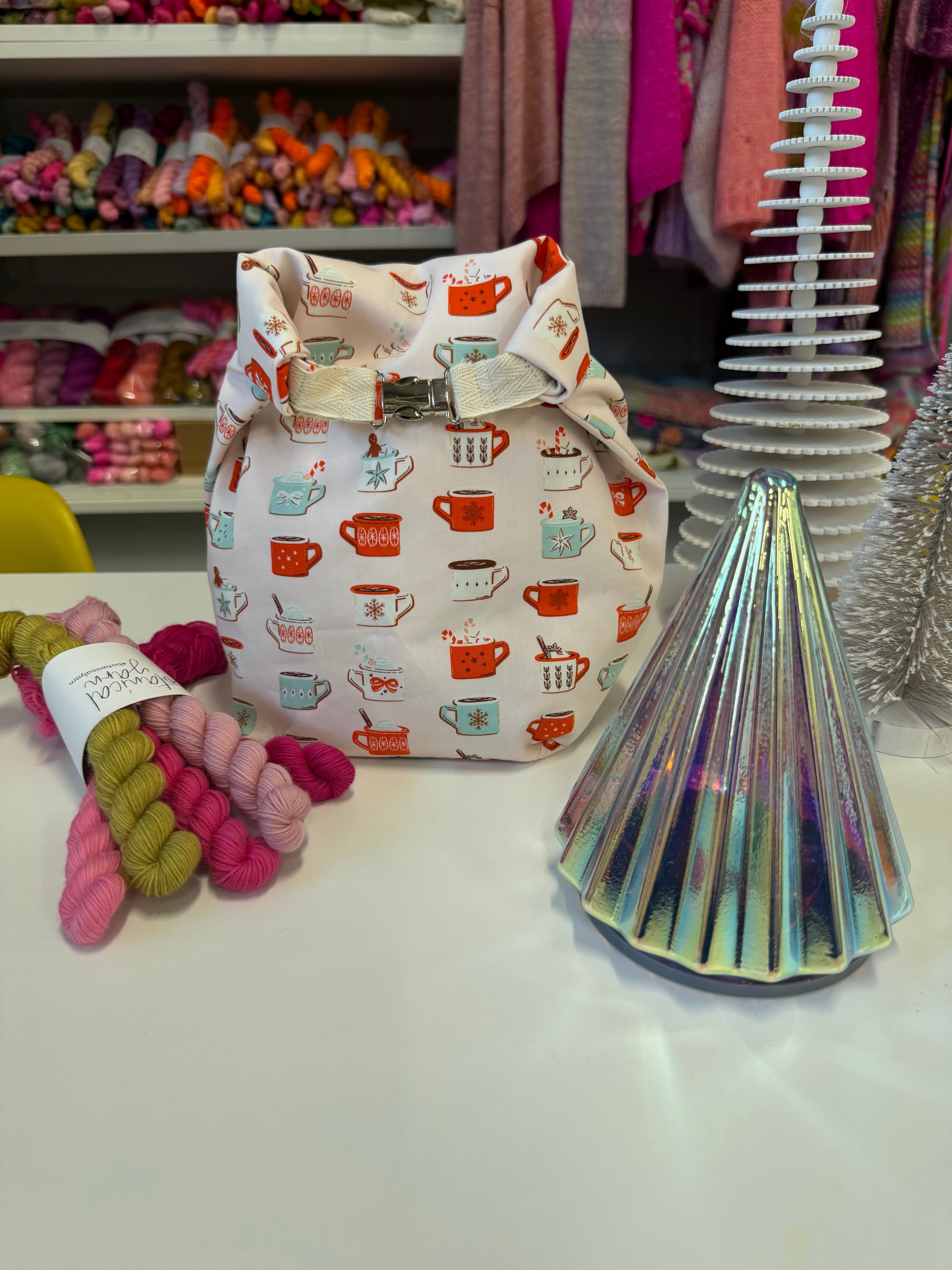 Ready to ship - Project Bag Style 04 - Roll Top - Festive Mugs