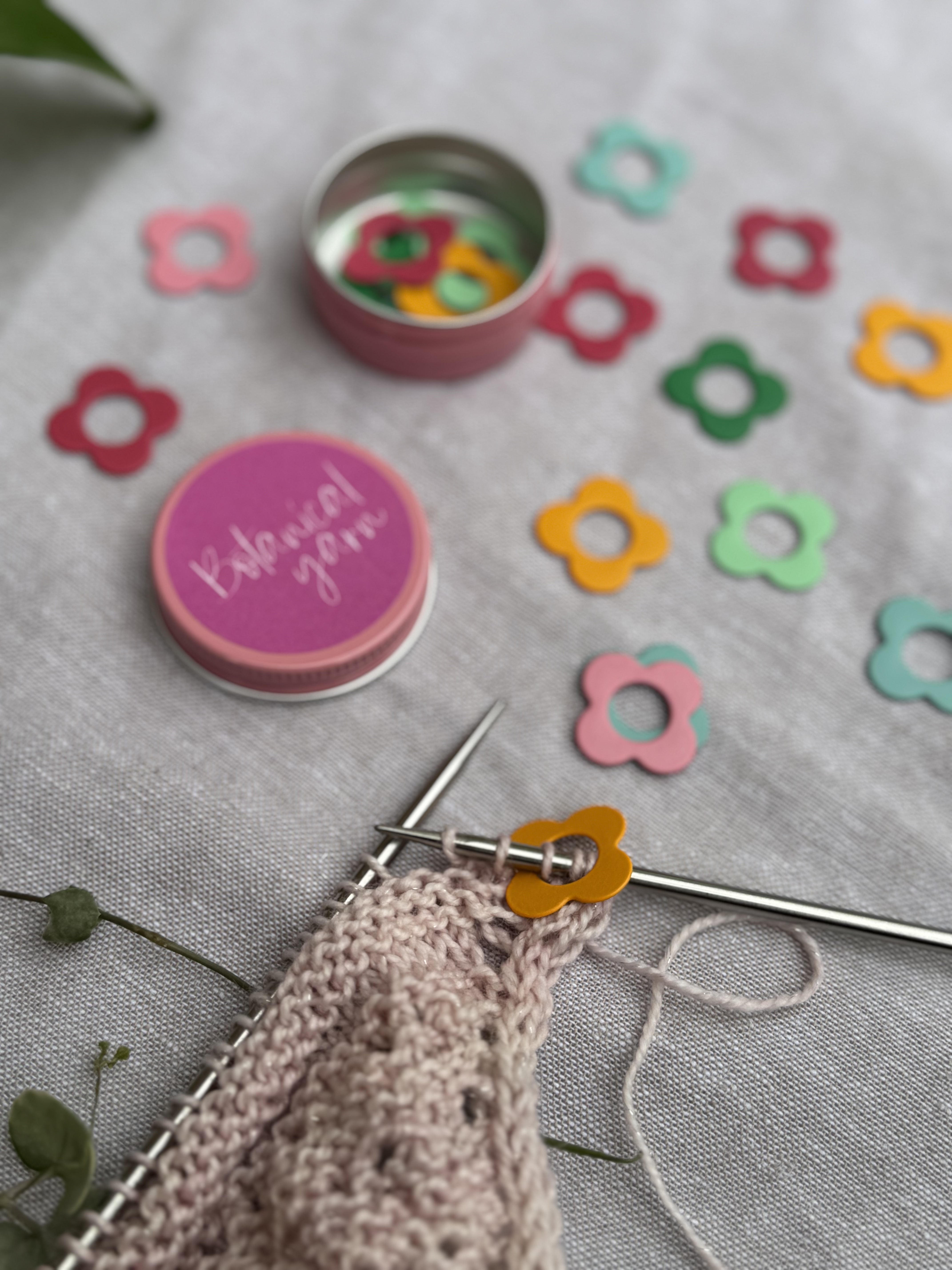 Flower four petal stitch markers in tin