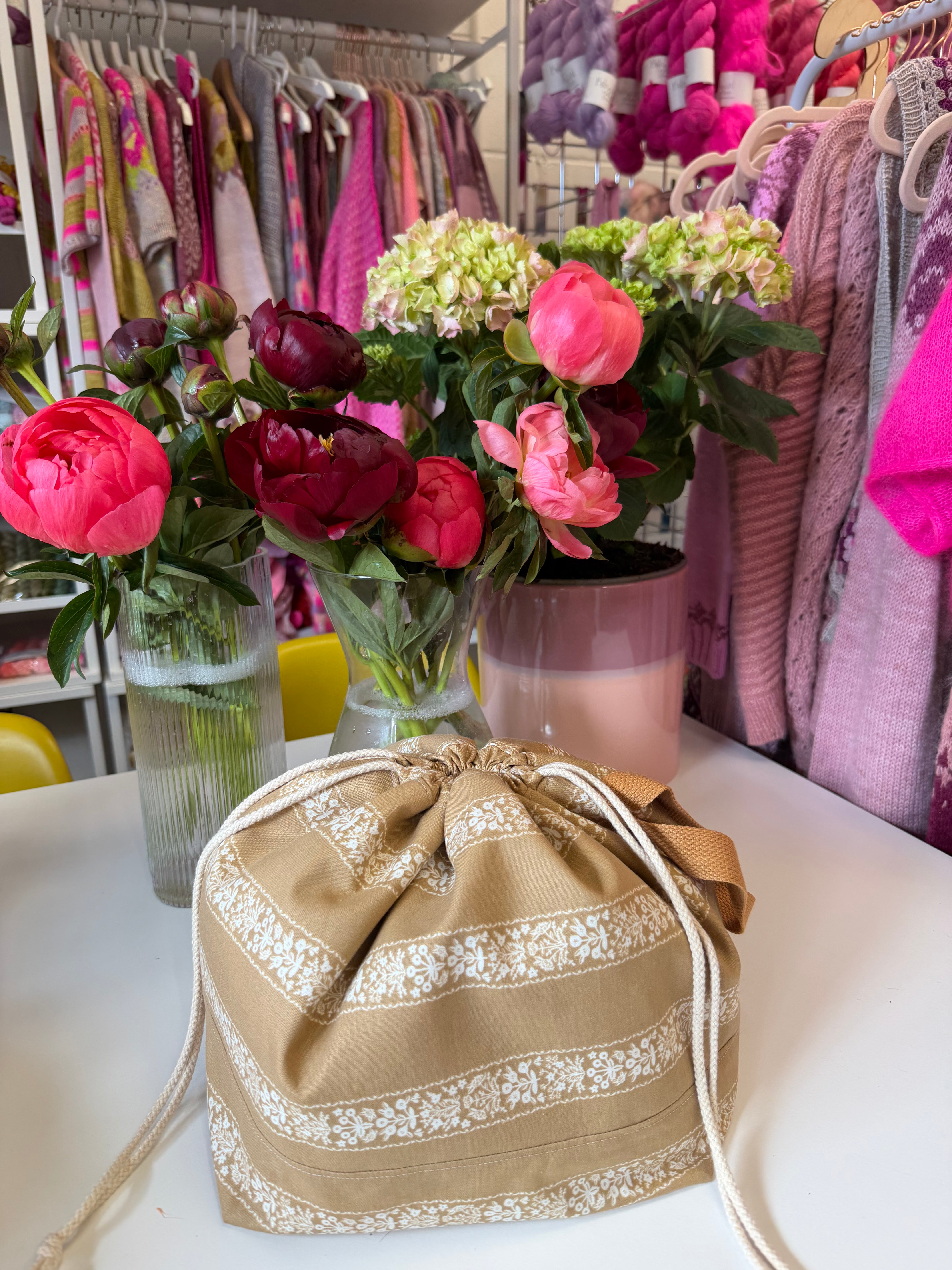 Made to order  - Project Bag Style 01 -  Mustard Trellis
