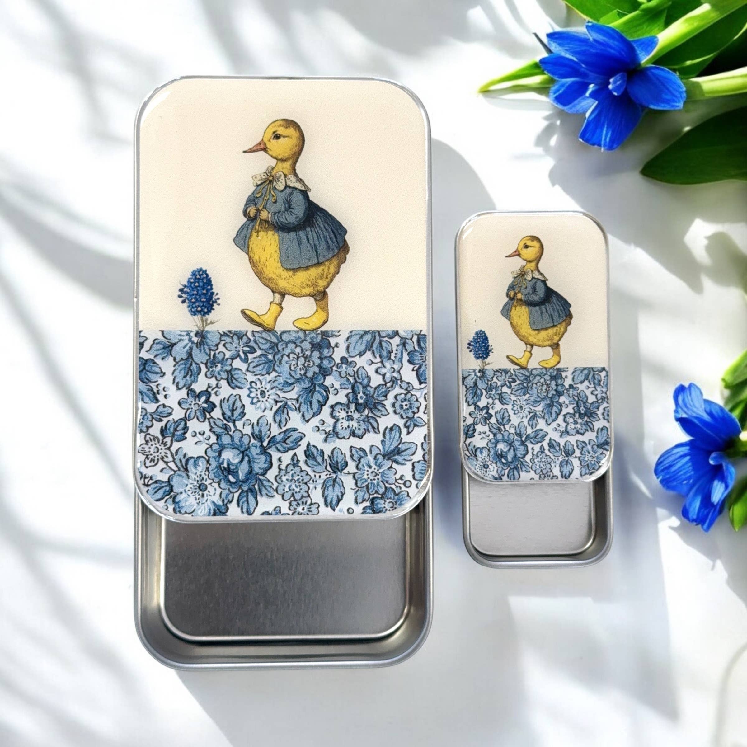 Duck and flower notions tin