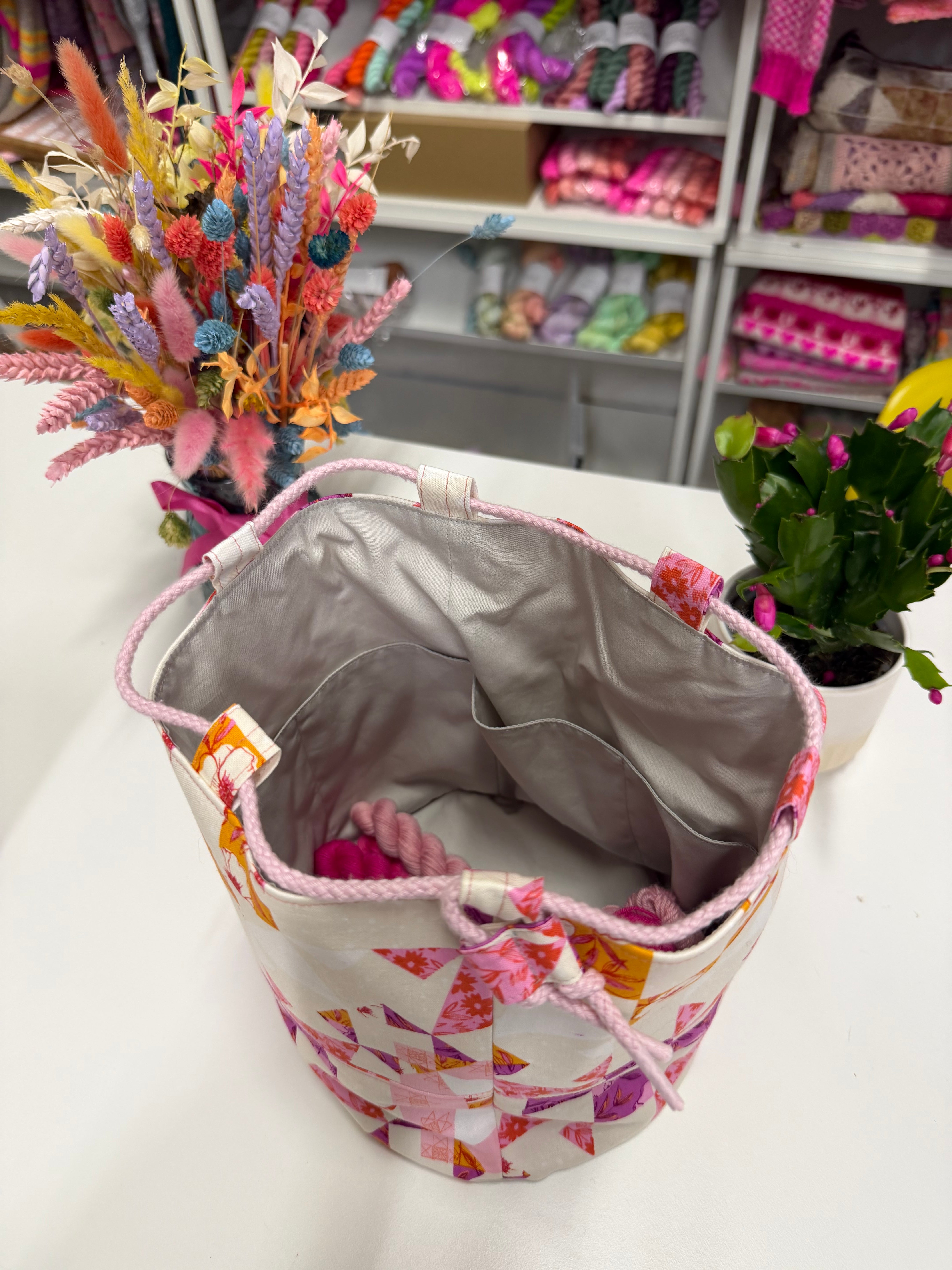 READY TO SHIP - Project Bag Style 05 - Floral Quilted Star