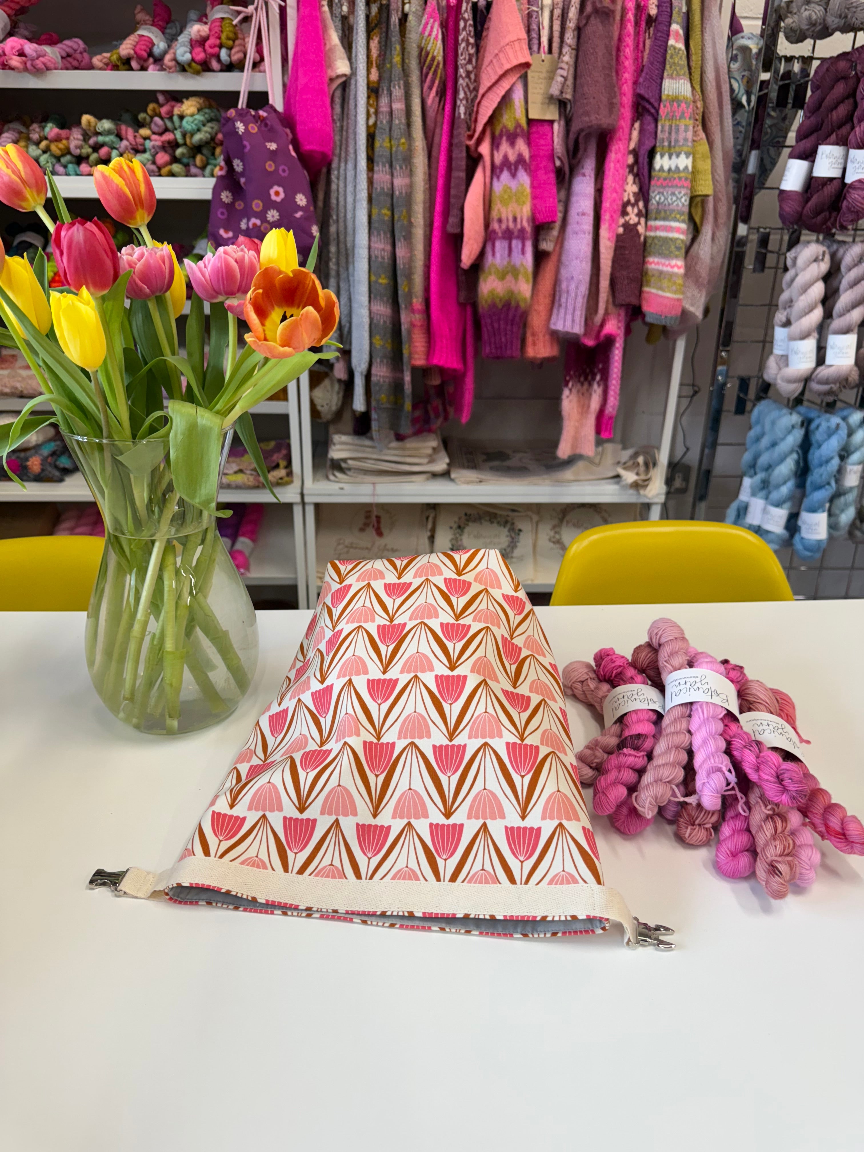 Made to order - Project Bag Style 04 - Roll Top - Tulips 🌷