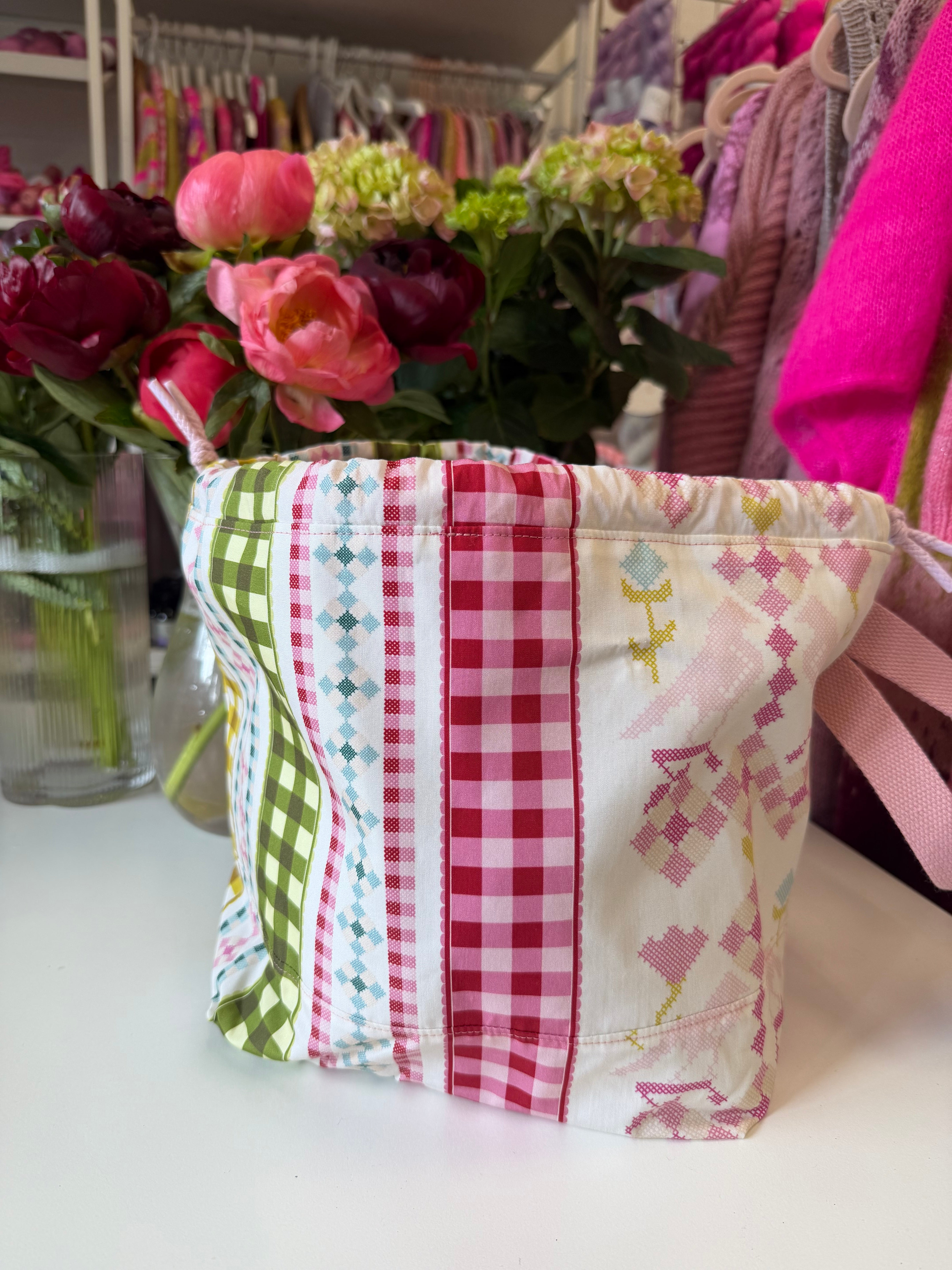 Made to order -  Project Bag Style 01 -  Cross Stitch Gingham