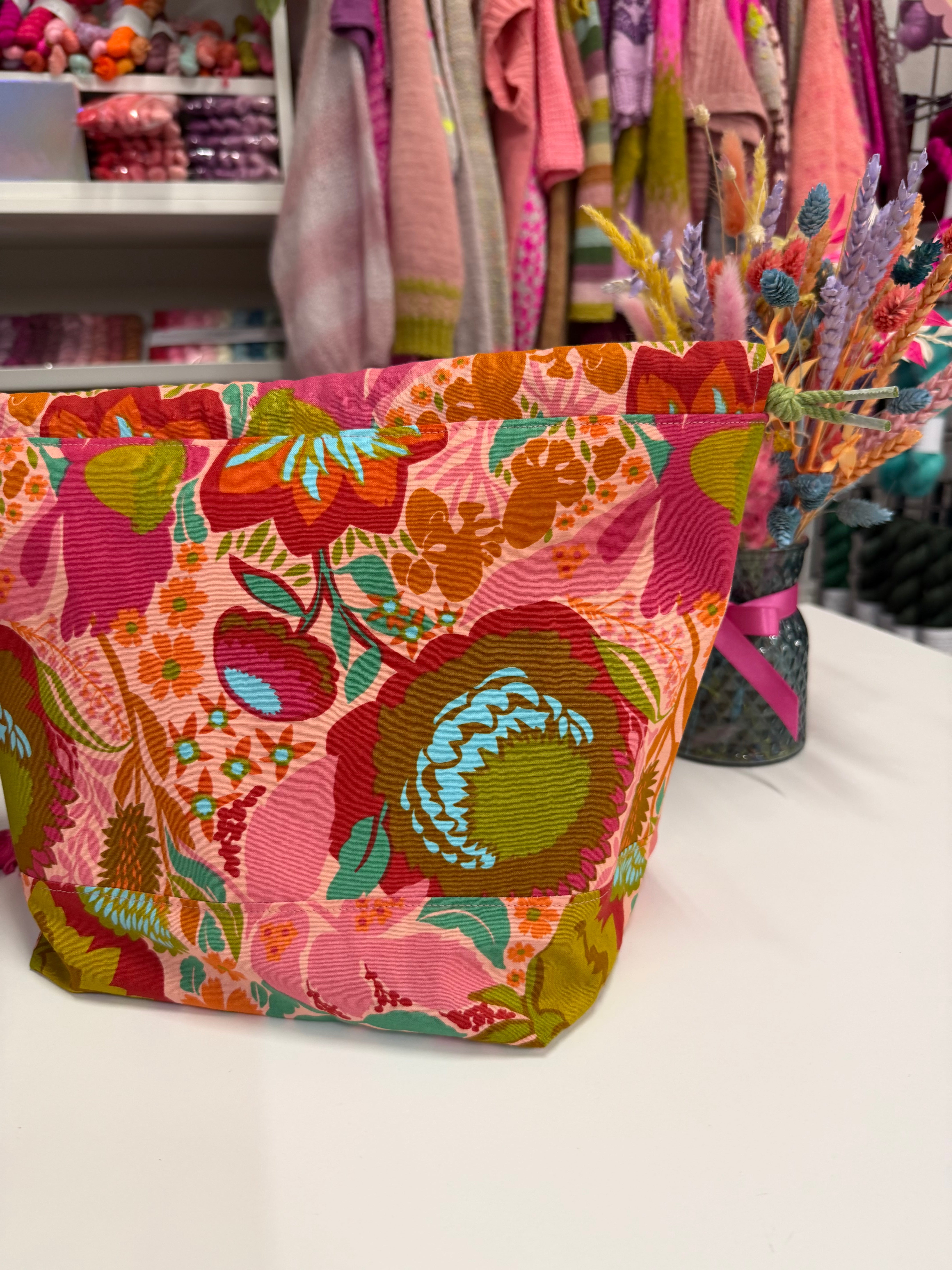 Made to order - Project Bag Style 01 - Pink & Green Seed heads