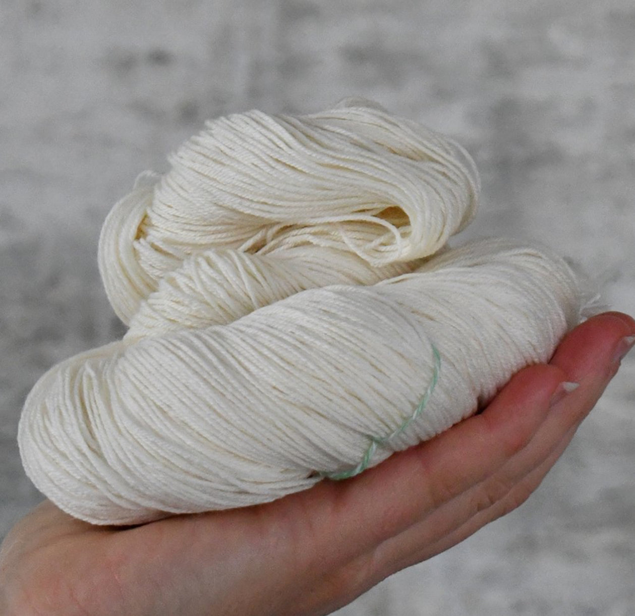 Ready to ship - Undyed yarn