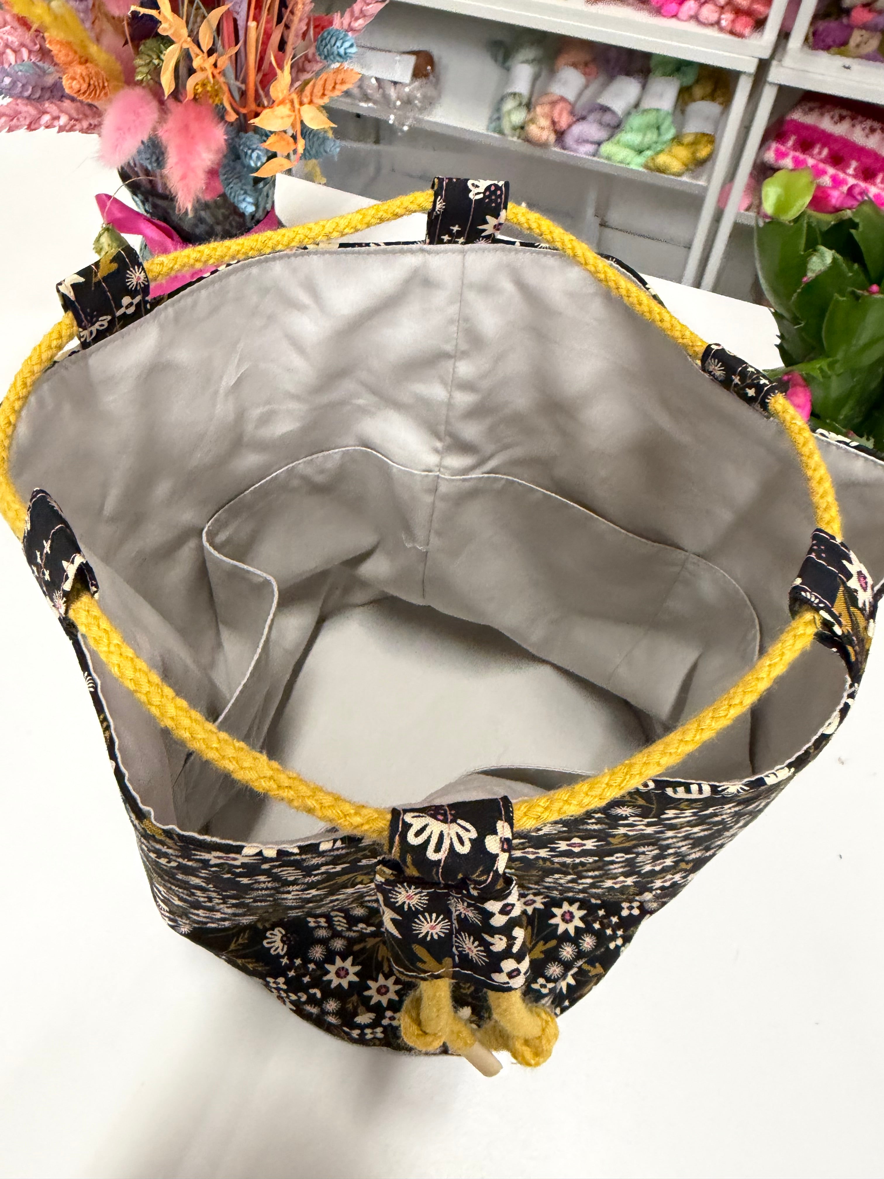 READY TO SHIP - Project Bag Style 05 -Grellow Flowers