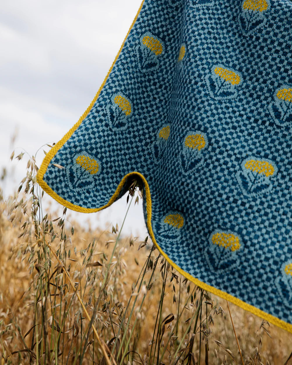 Laine Publishing - Dee Hardwicke Cultivate: Knitting the Beauty of Nature