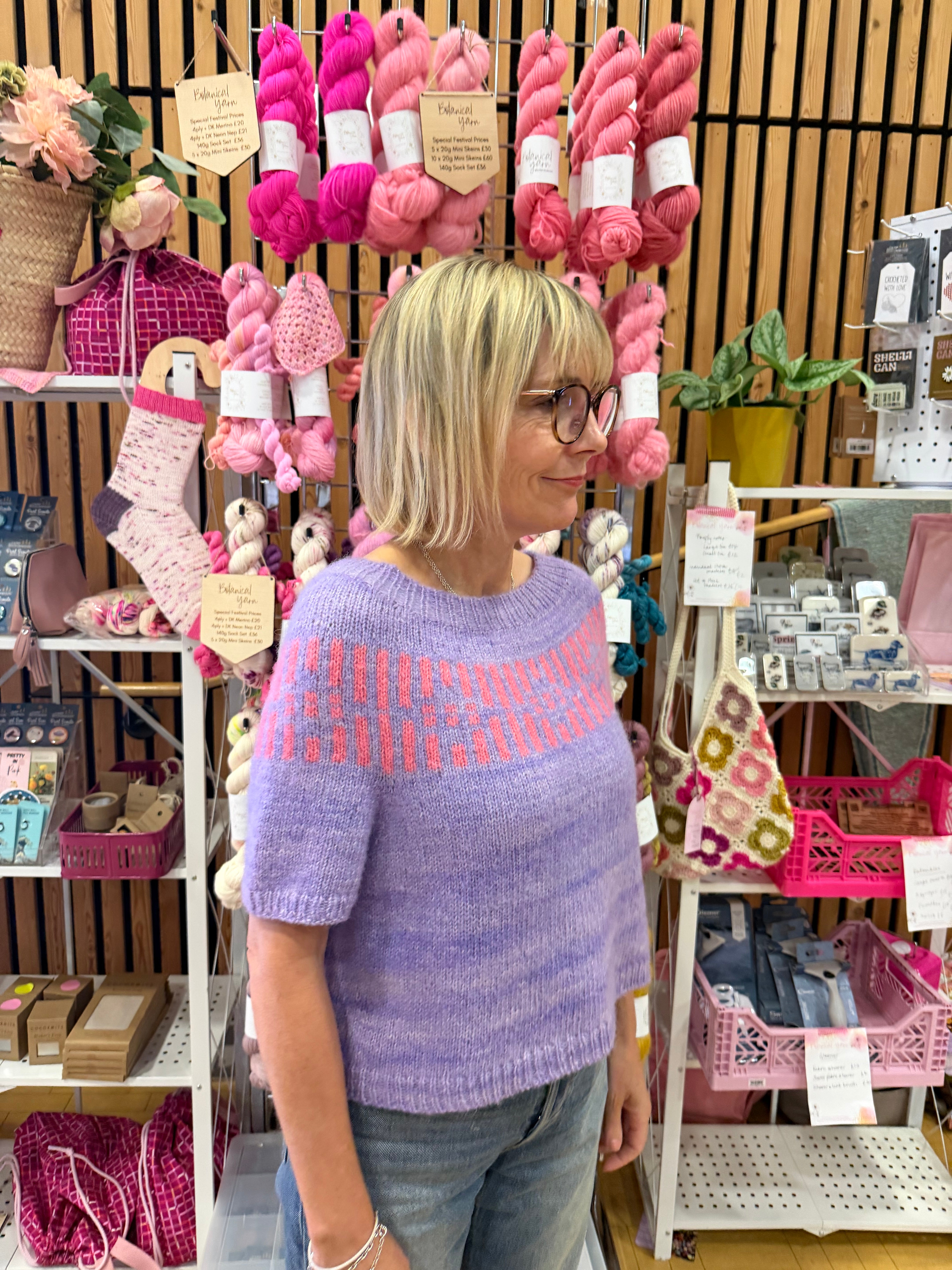 Daisy Sweater kit by  Veera Välimäki