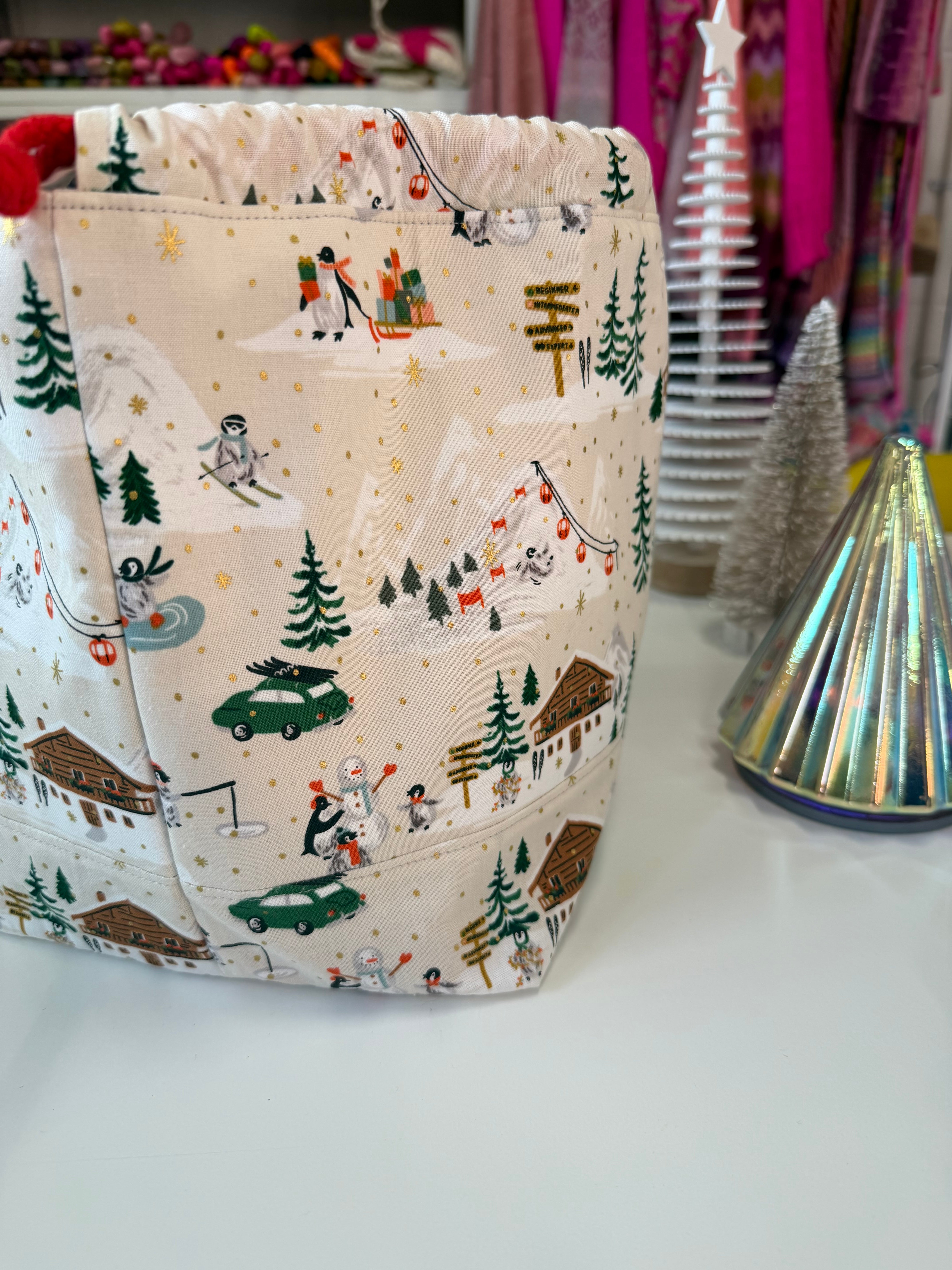 Ready to ship - Project Bag Style 01 - Cream Skiing Penguins