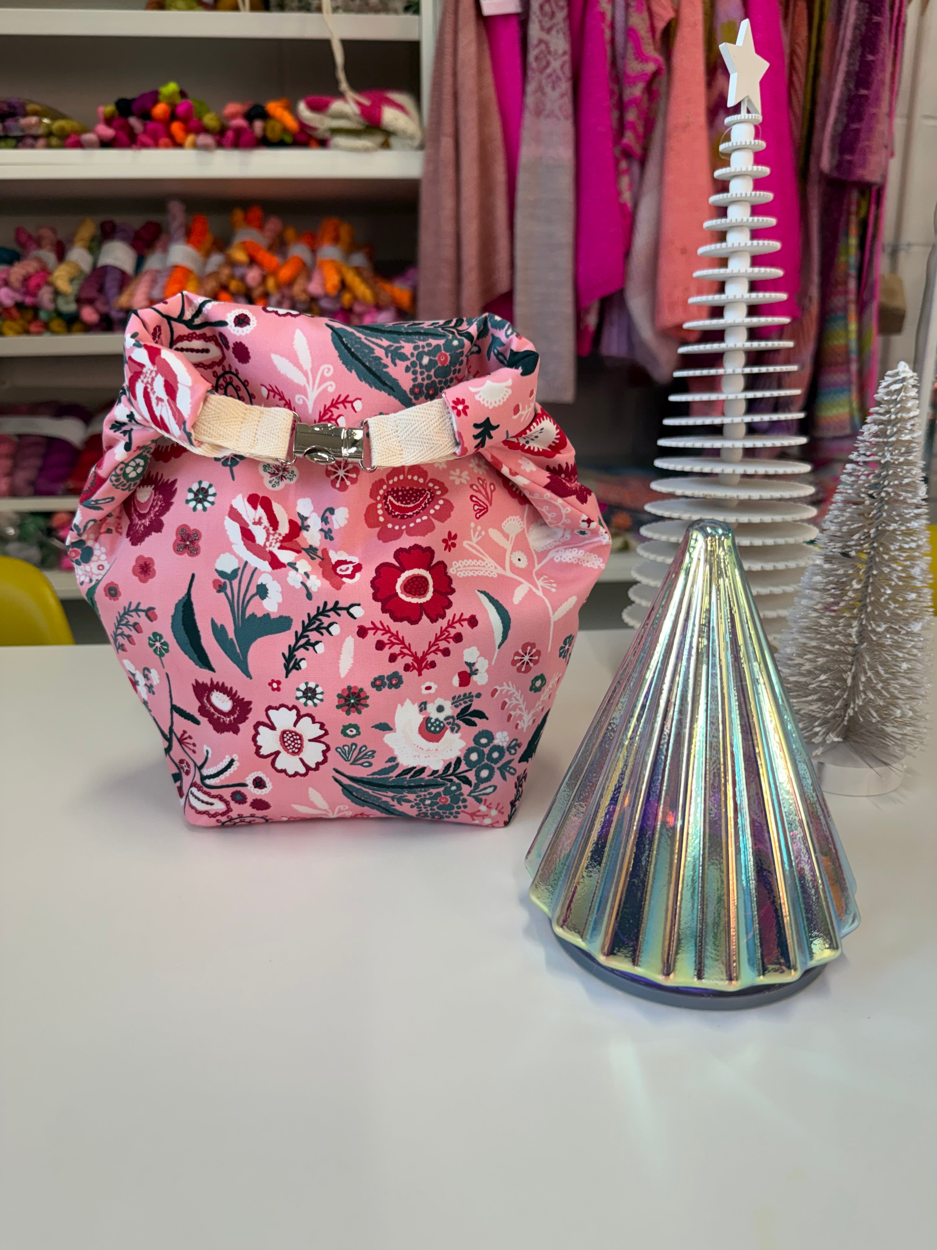 Ready to ship - Project Bag Style 04 - Roll Top - Festive Florals