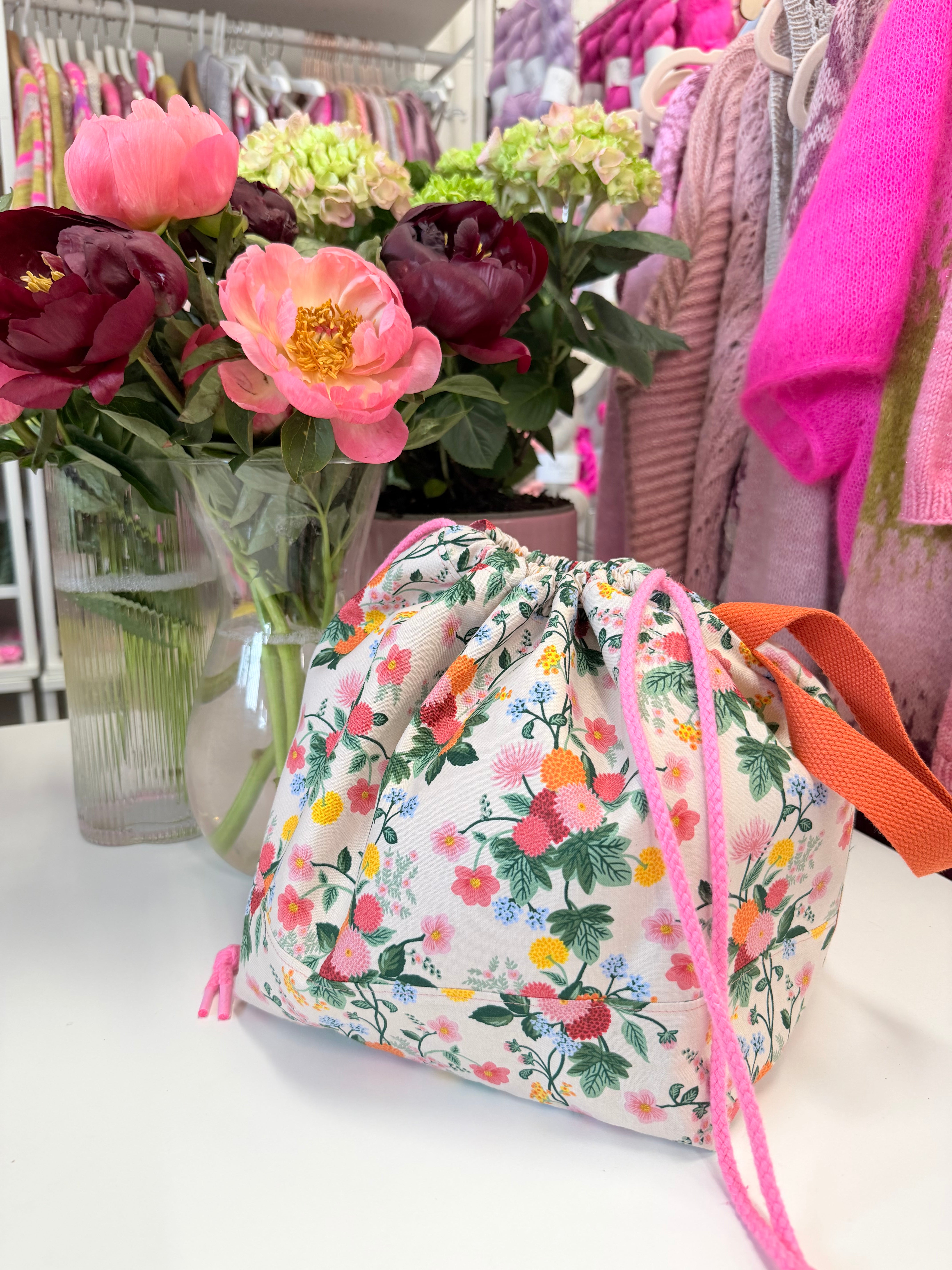 Made to order - Project Bag Style 01 -  Dahlias