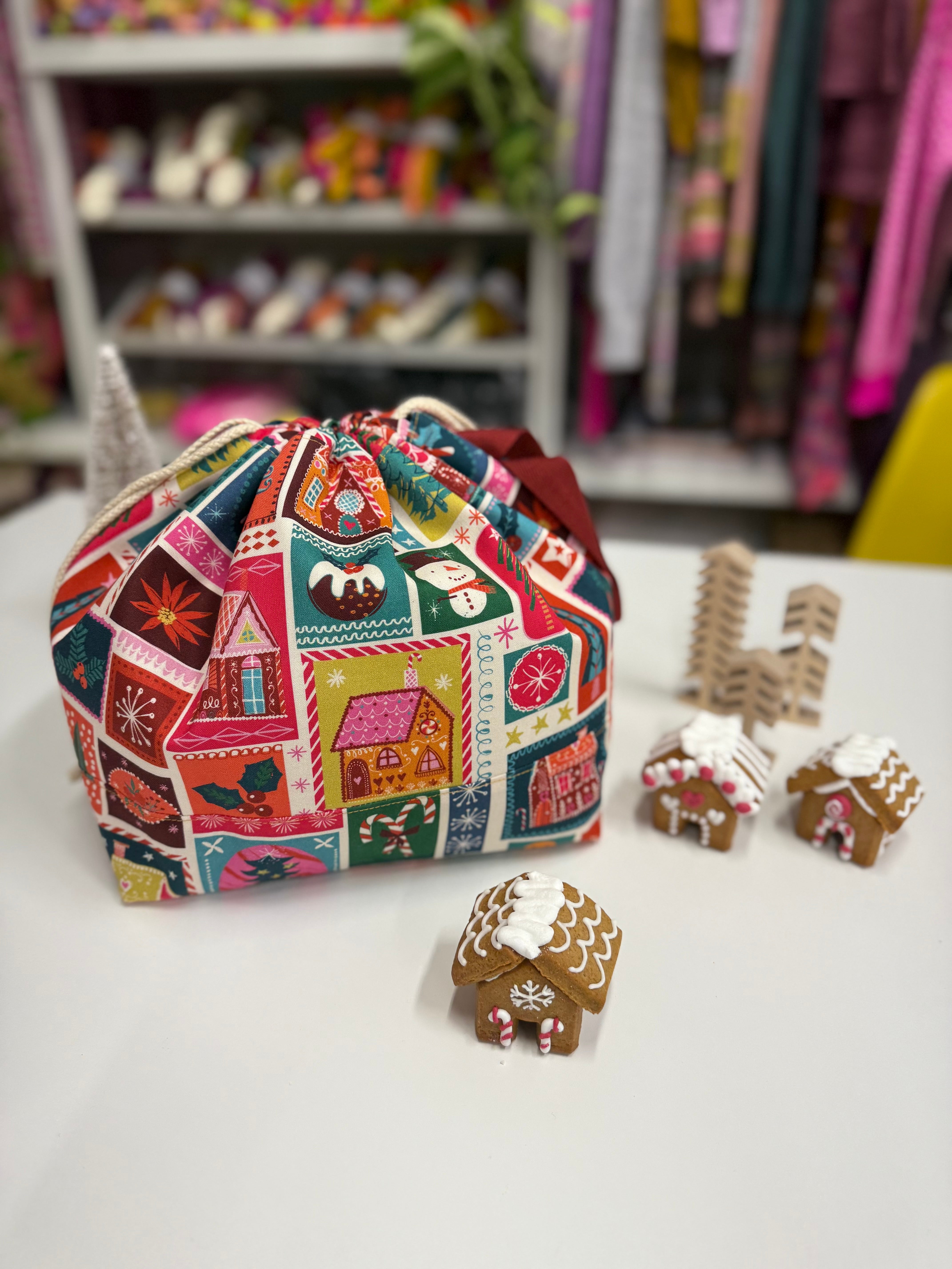 Made to order - Project Bag Style 01 - Festive Patchwork Gingerbread house