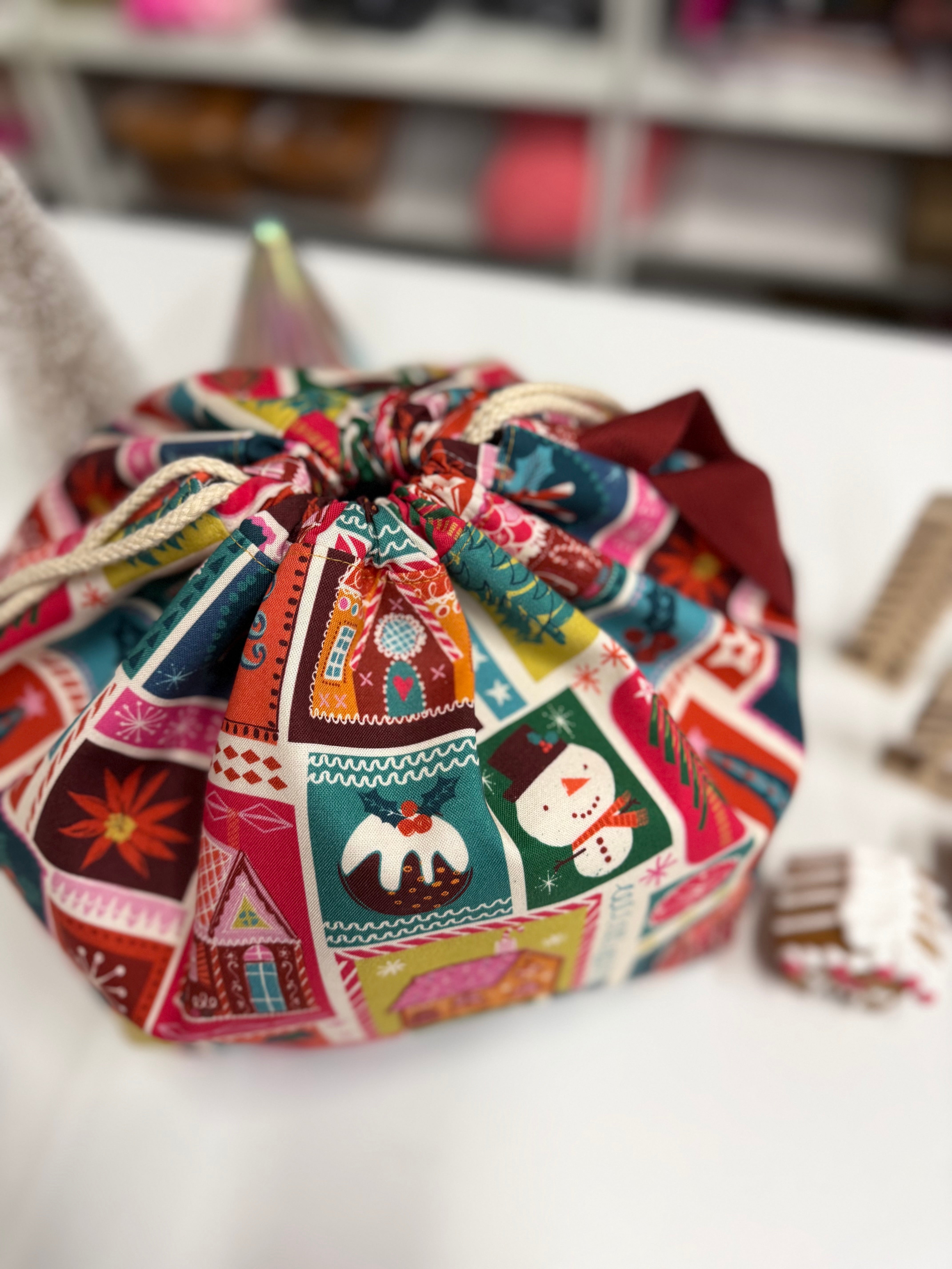 Made to order - Project Bag Style 01 - Festive Patchwork Gingerbread house