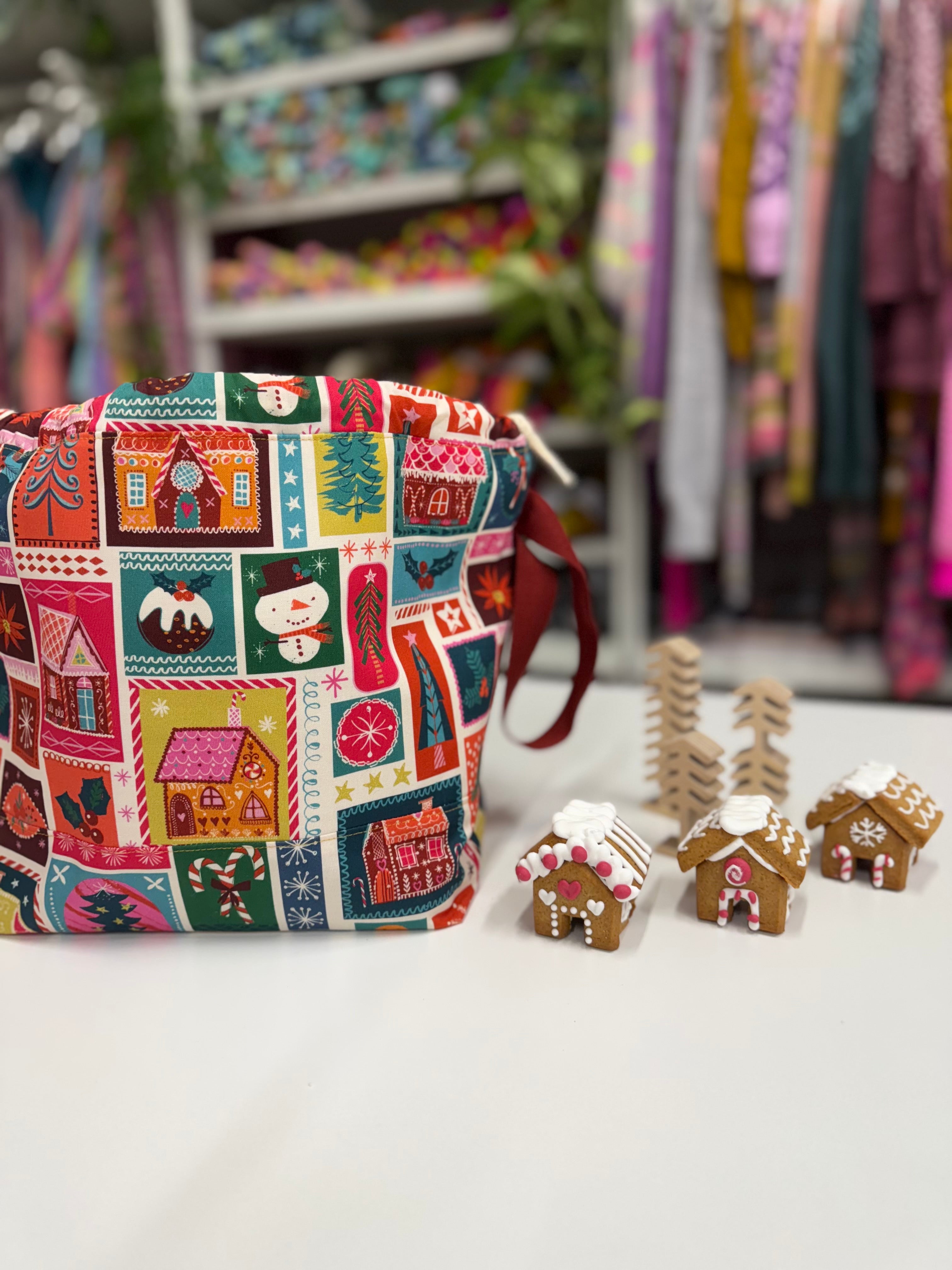 Made to order - Project Bag Style 01 - Festive Patchwork Gingerbread house