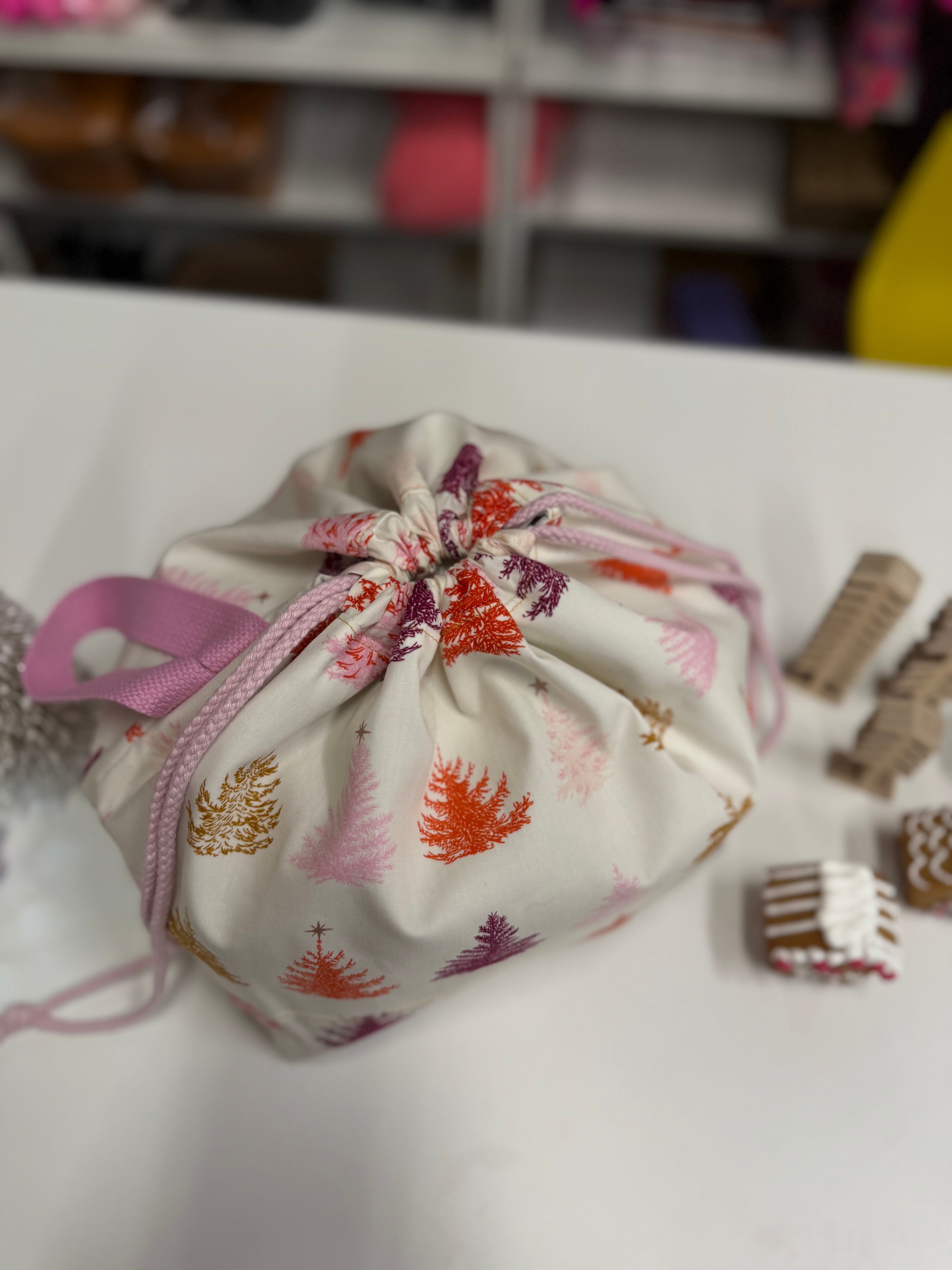 Made to order - Project Bag Style 01 - Festive Pink Christmas Trees