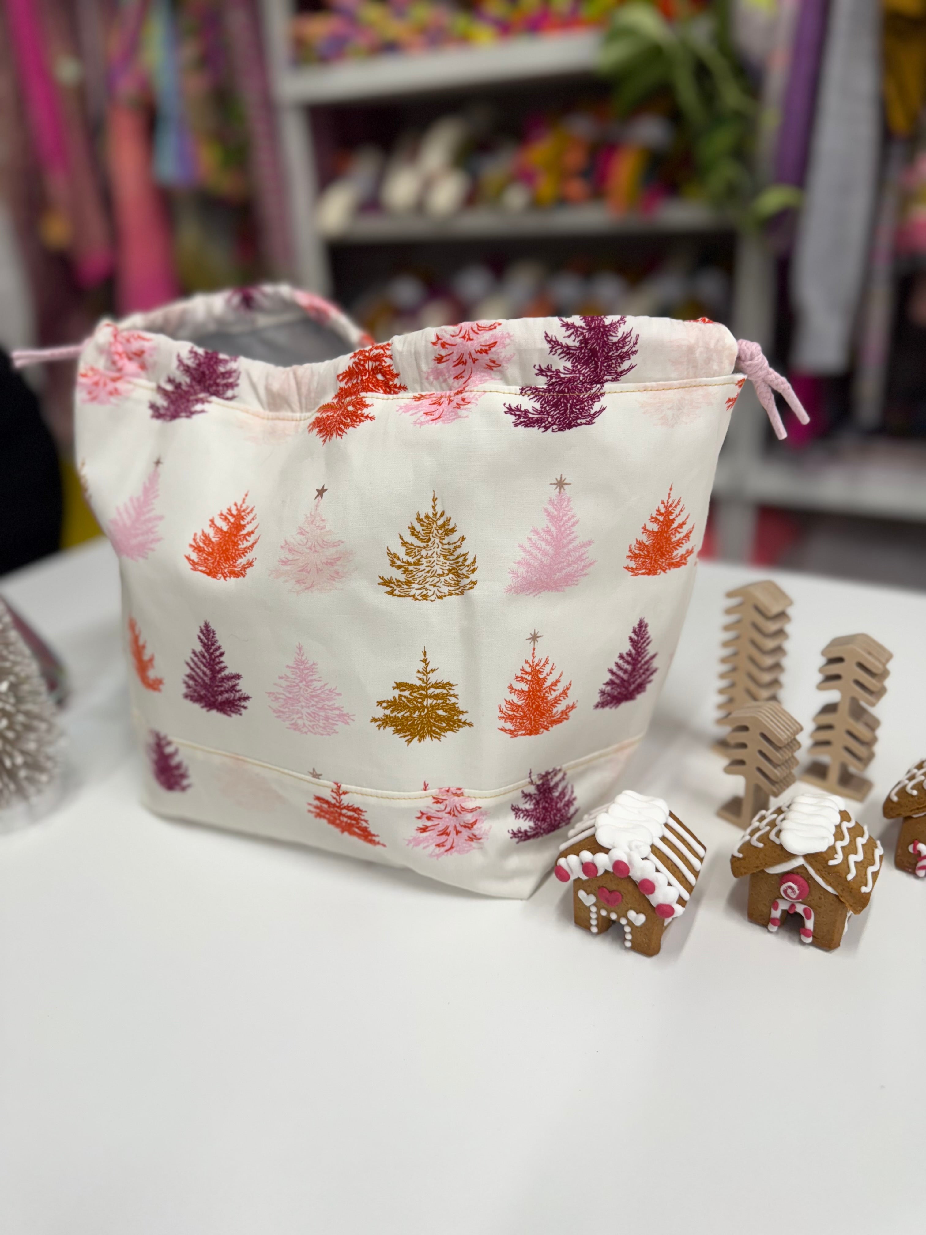 Made to order - Project Bag Style 01 - Festive Pink Christmas Trees