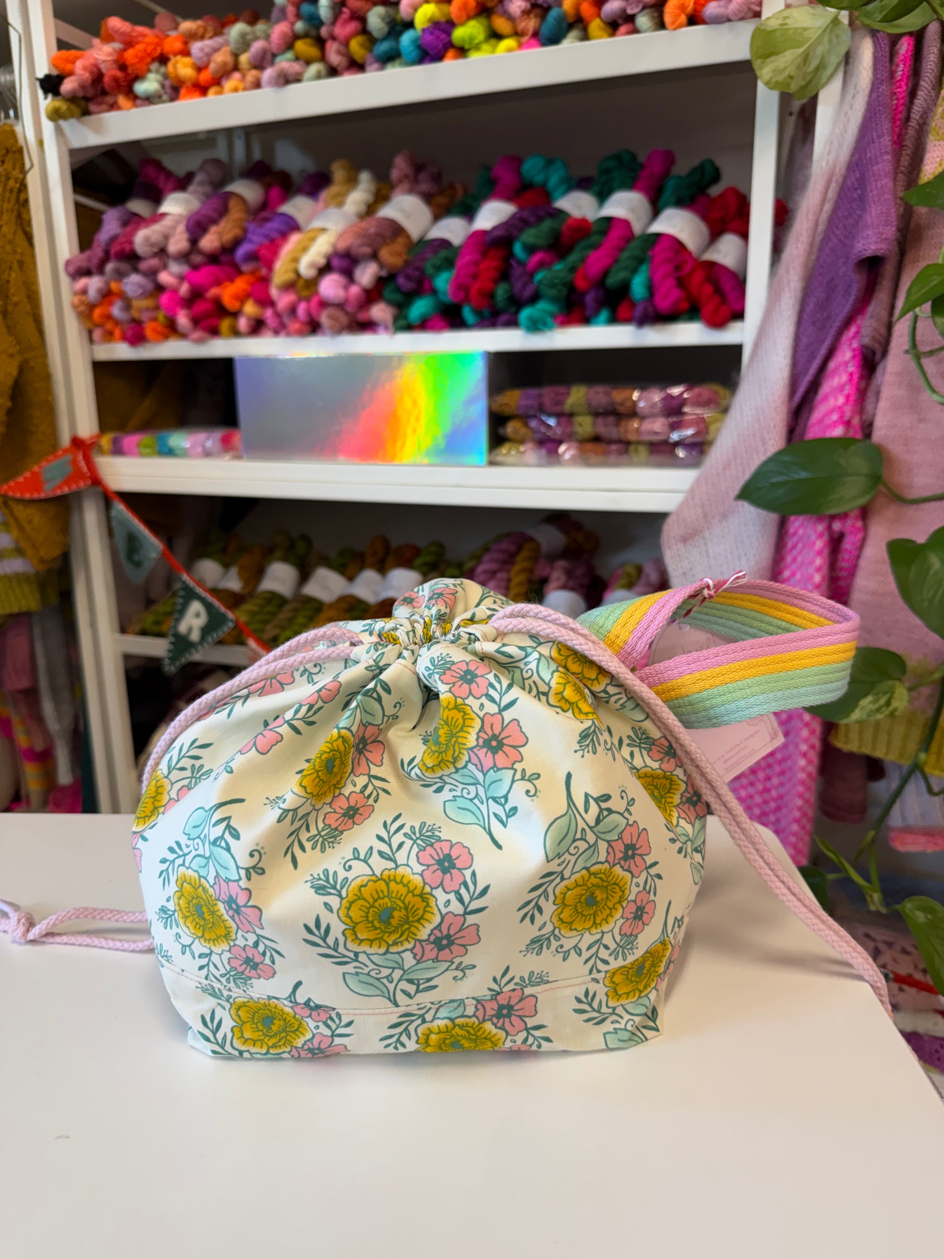 Ready to ship - Project Bag Style 01 - Vintage Flowers