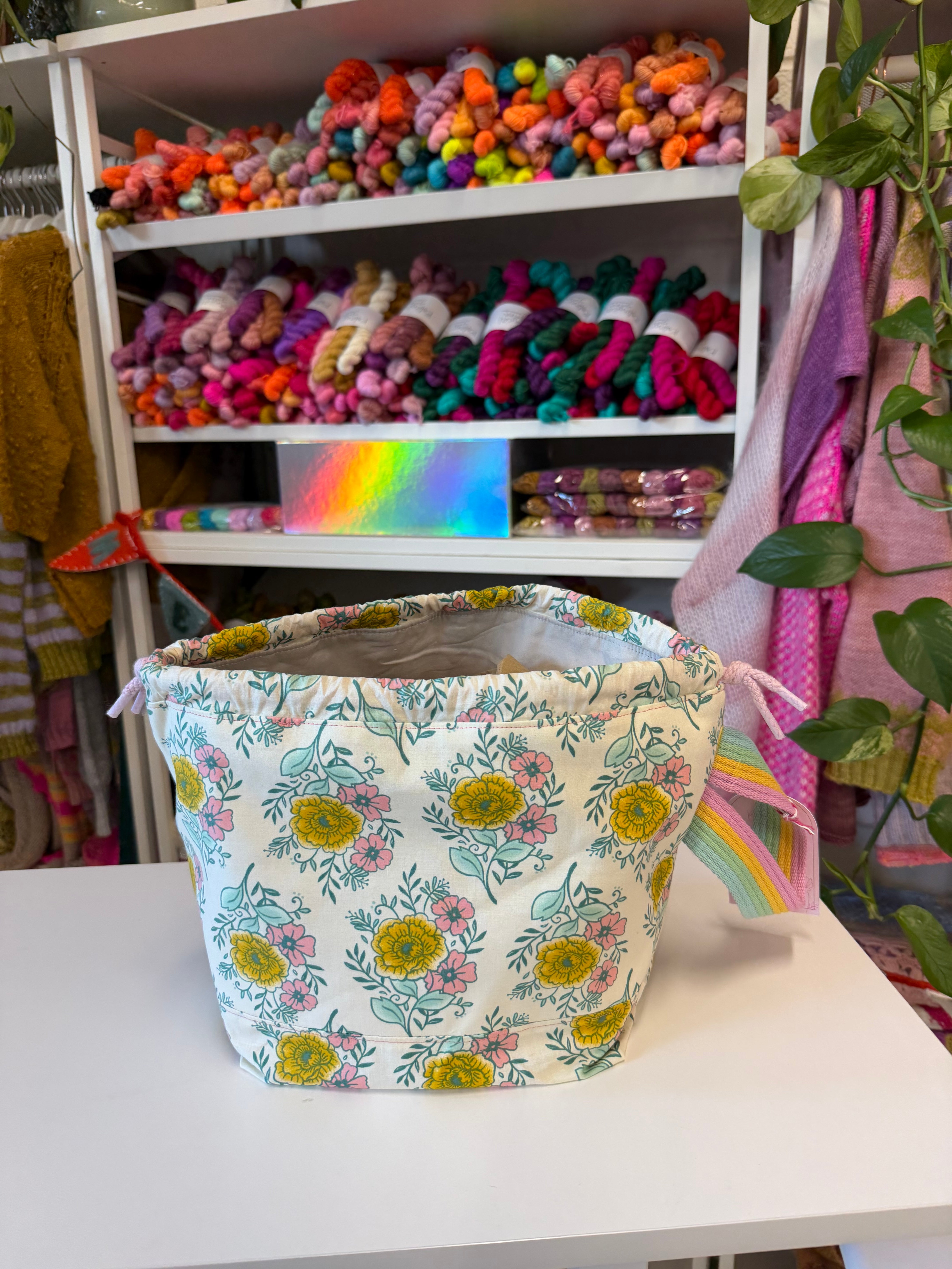 Ready to ship - Project Bag Style 01 - Vintage Flowers