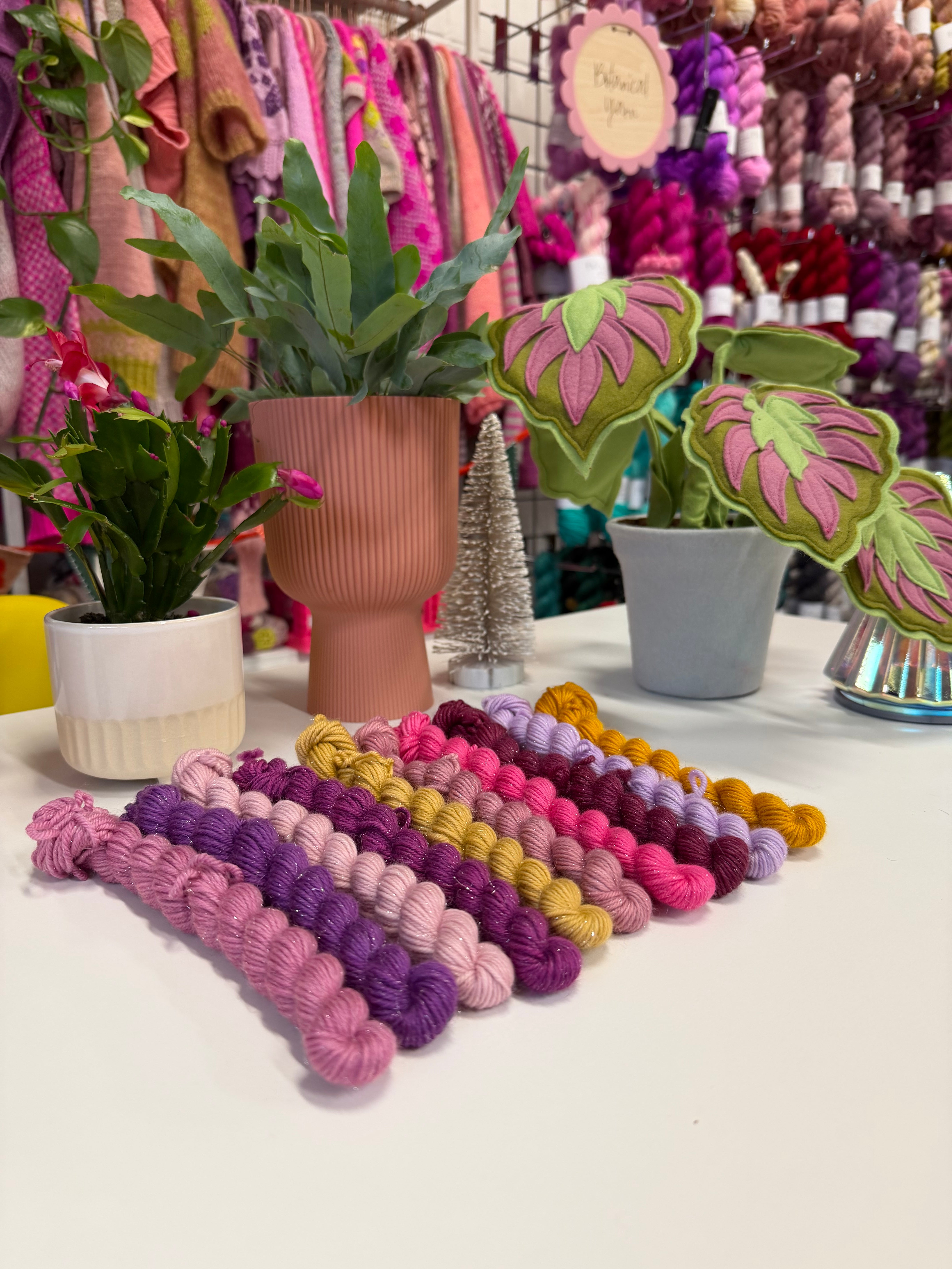 Colour Saturday 10 x 20g Mini Skein Set