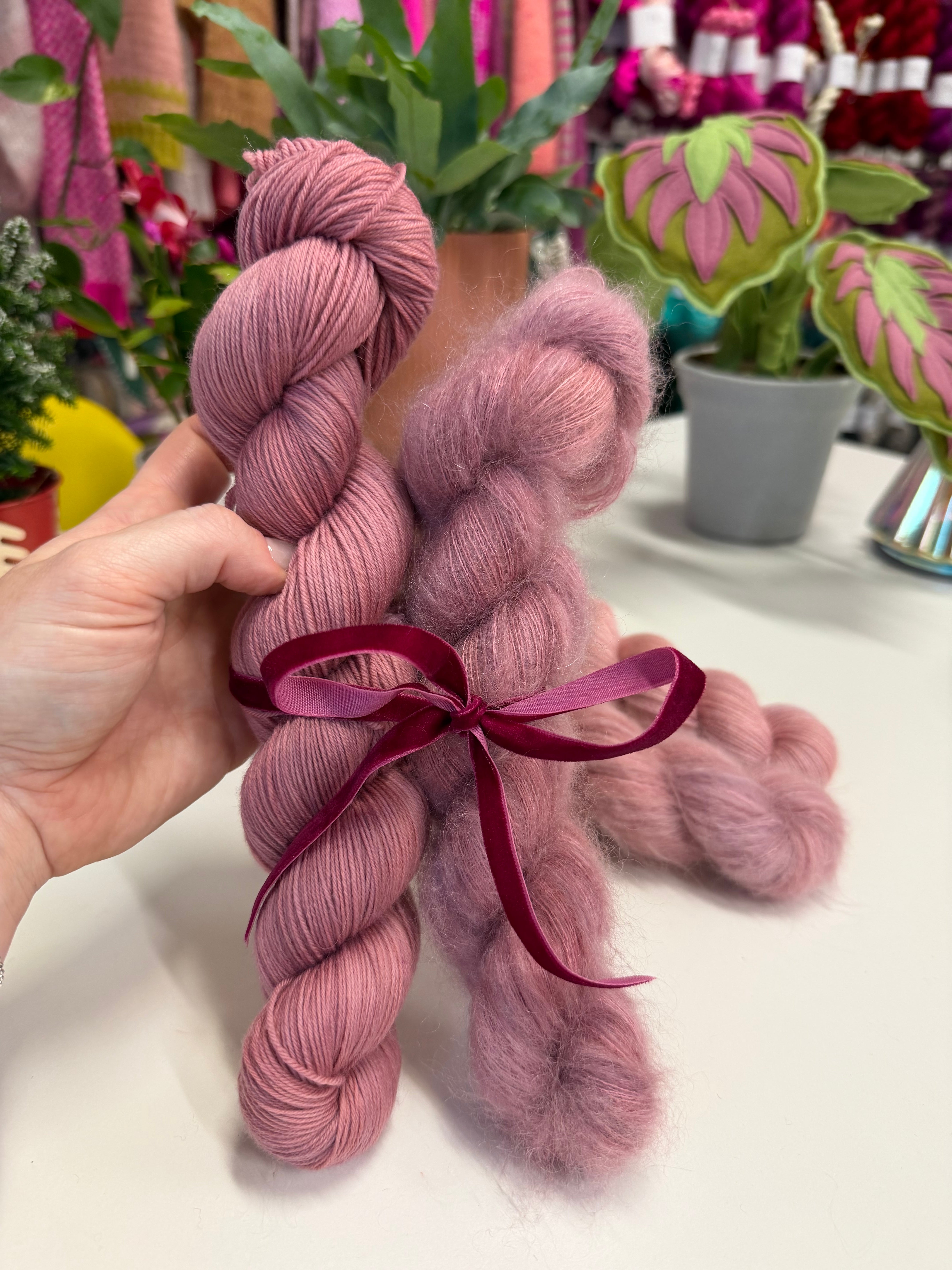 Colour Saturday - Ranunculus Chamallow Merino & Fluff Bundle