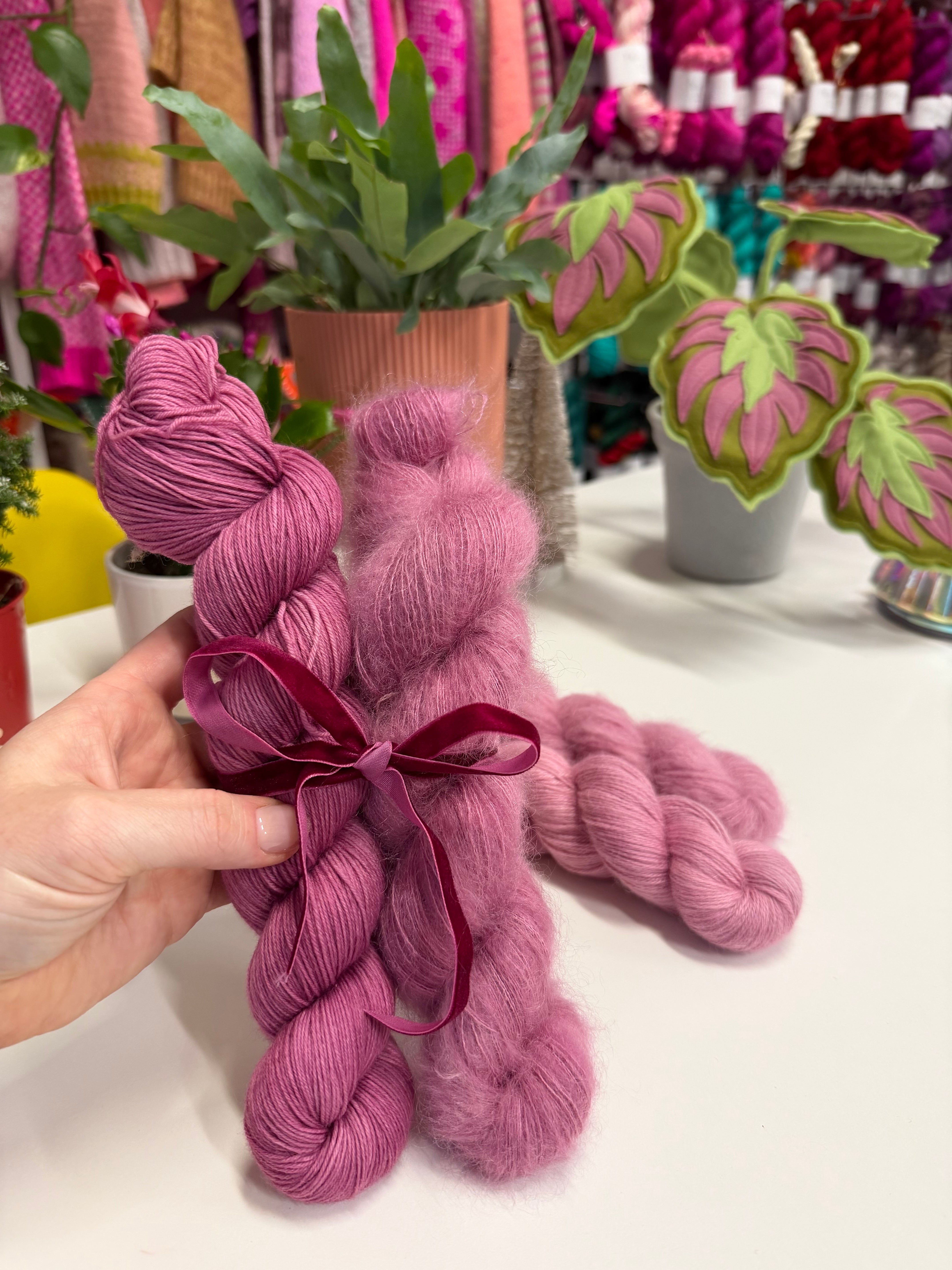 Colour Saturday - Hellebore Lenten Rose