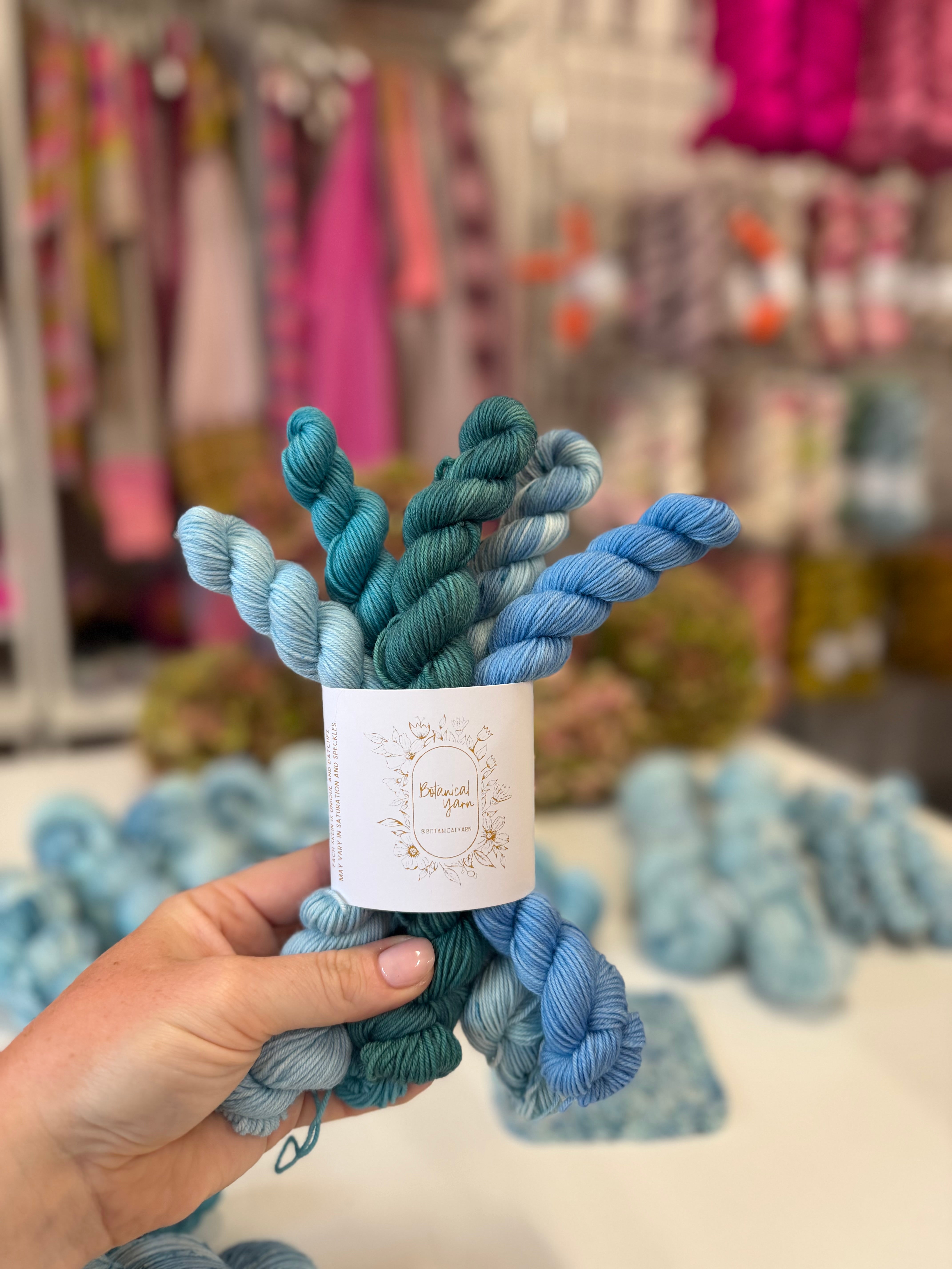 Ready to ship - Blue Hydrangea 5 x 20g Mini skein set