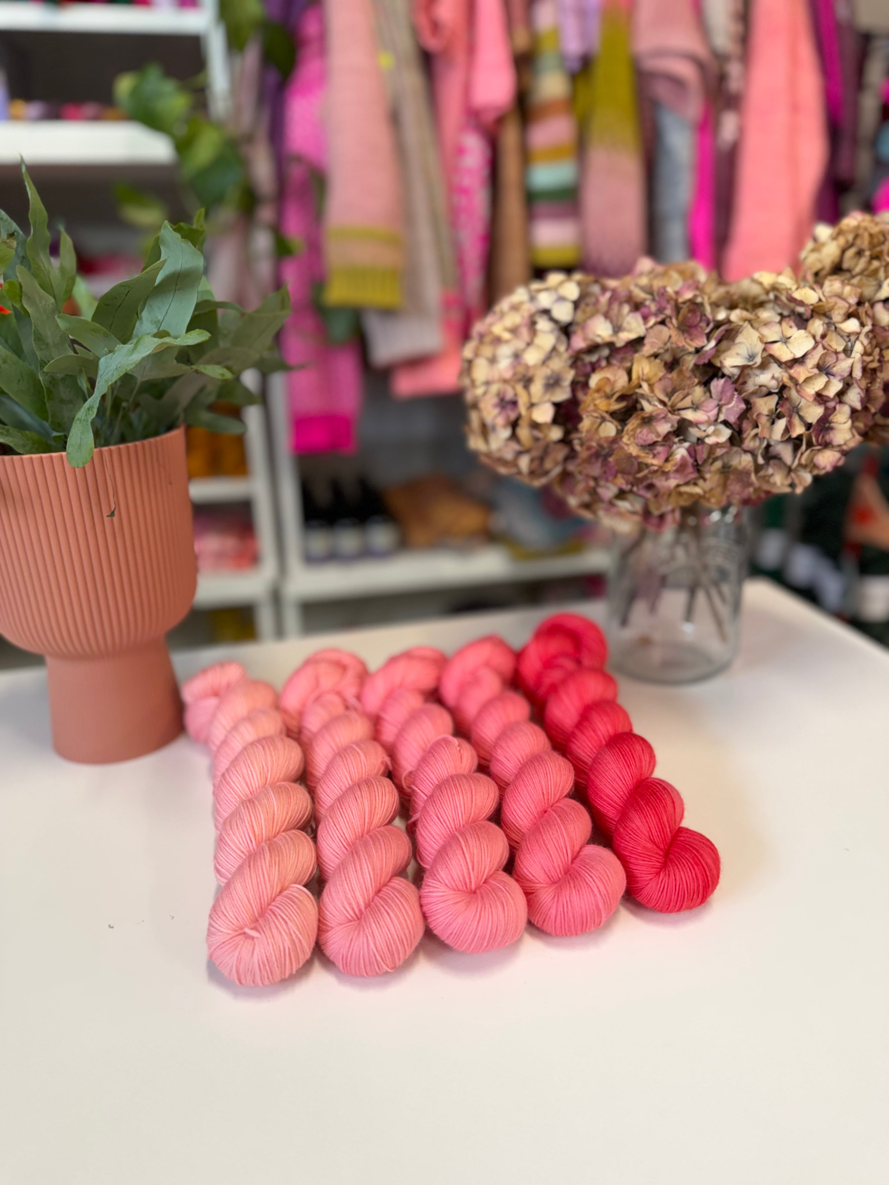 Dyed to order - Dahlia Coral Fade - 5 skein Set