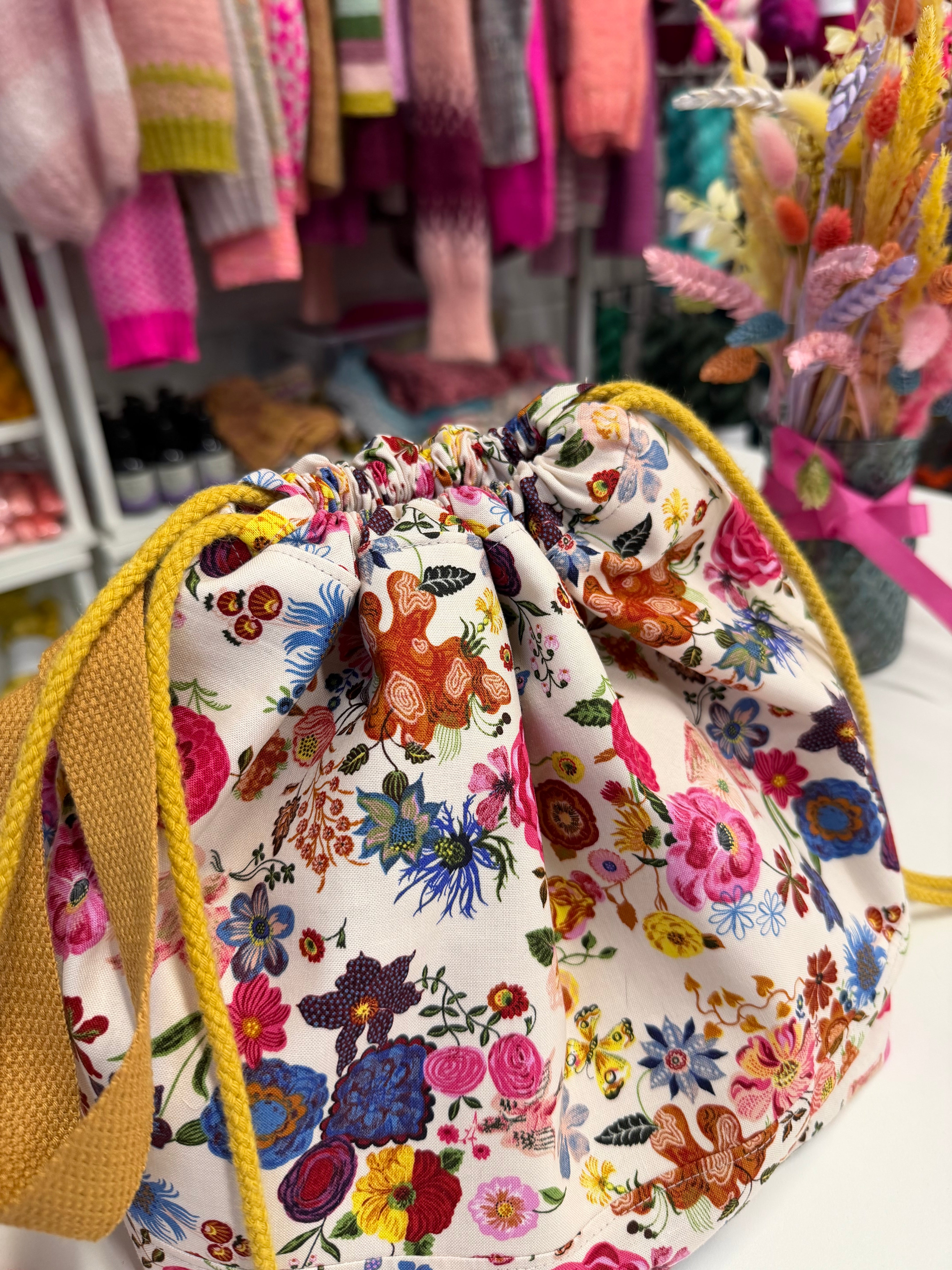 Made to order - Project Bag Style 01 - Floral with birds