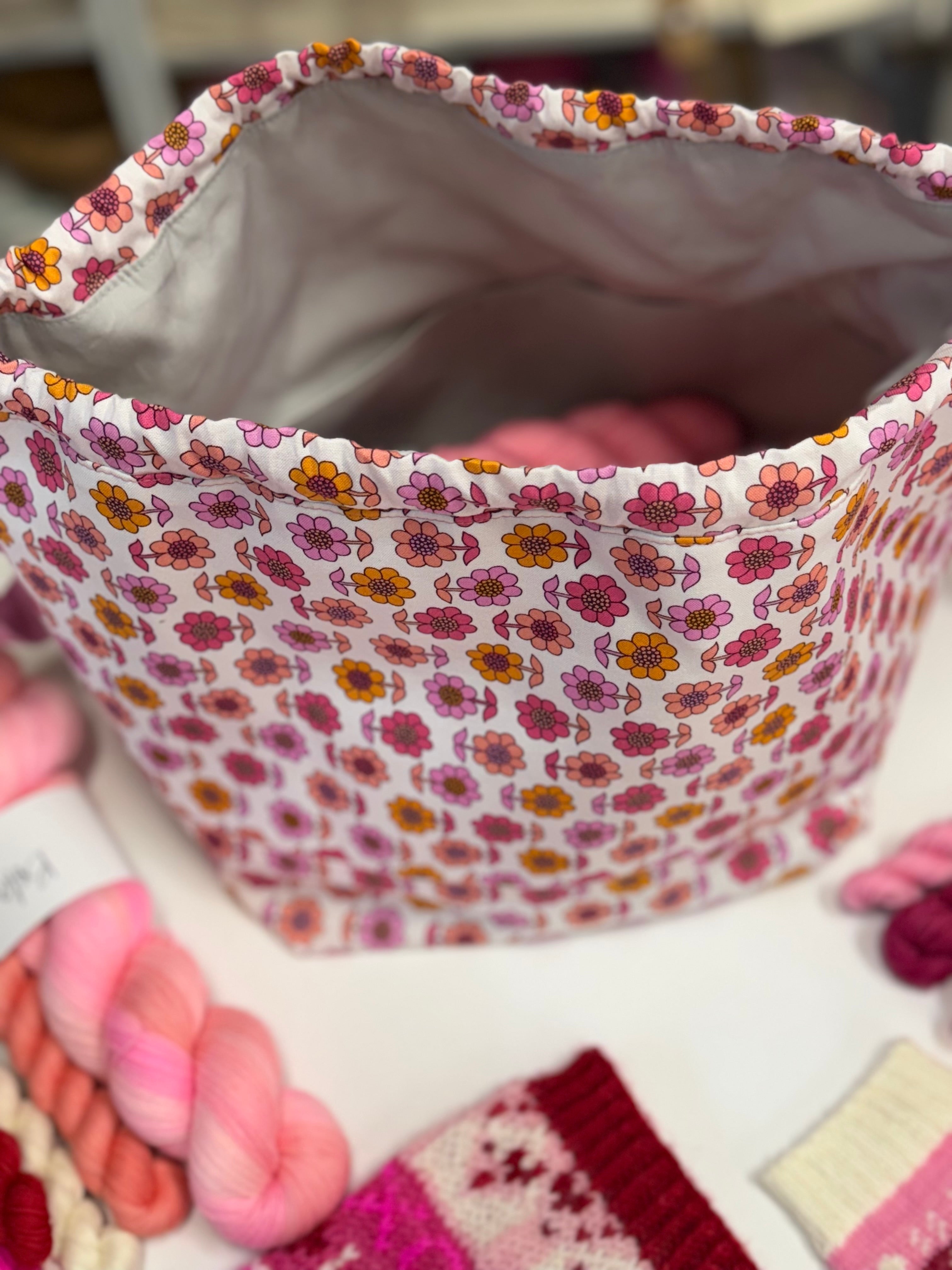 Made to order - Project Bag Style 01 - Daisies