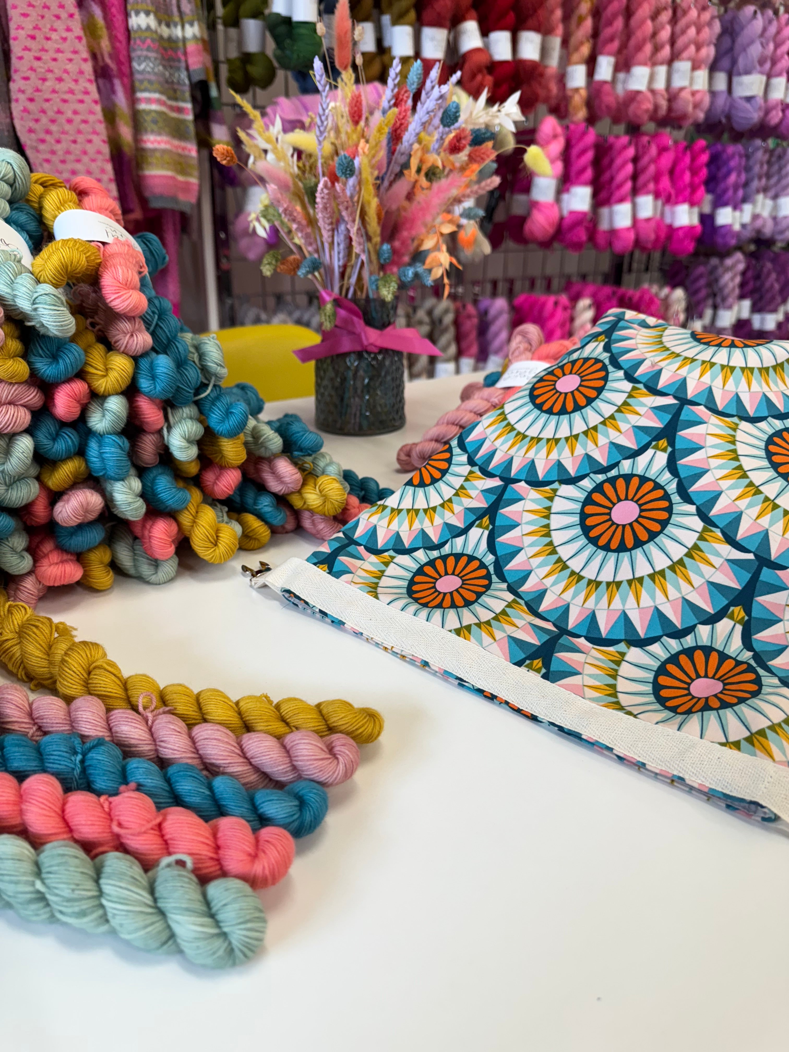 READY TO SHIP - Project Bag Style 04 - Roll Top -  Unravel Festival exclusive bag