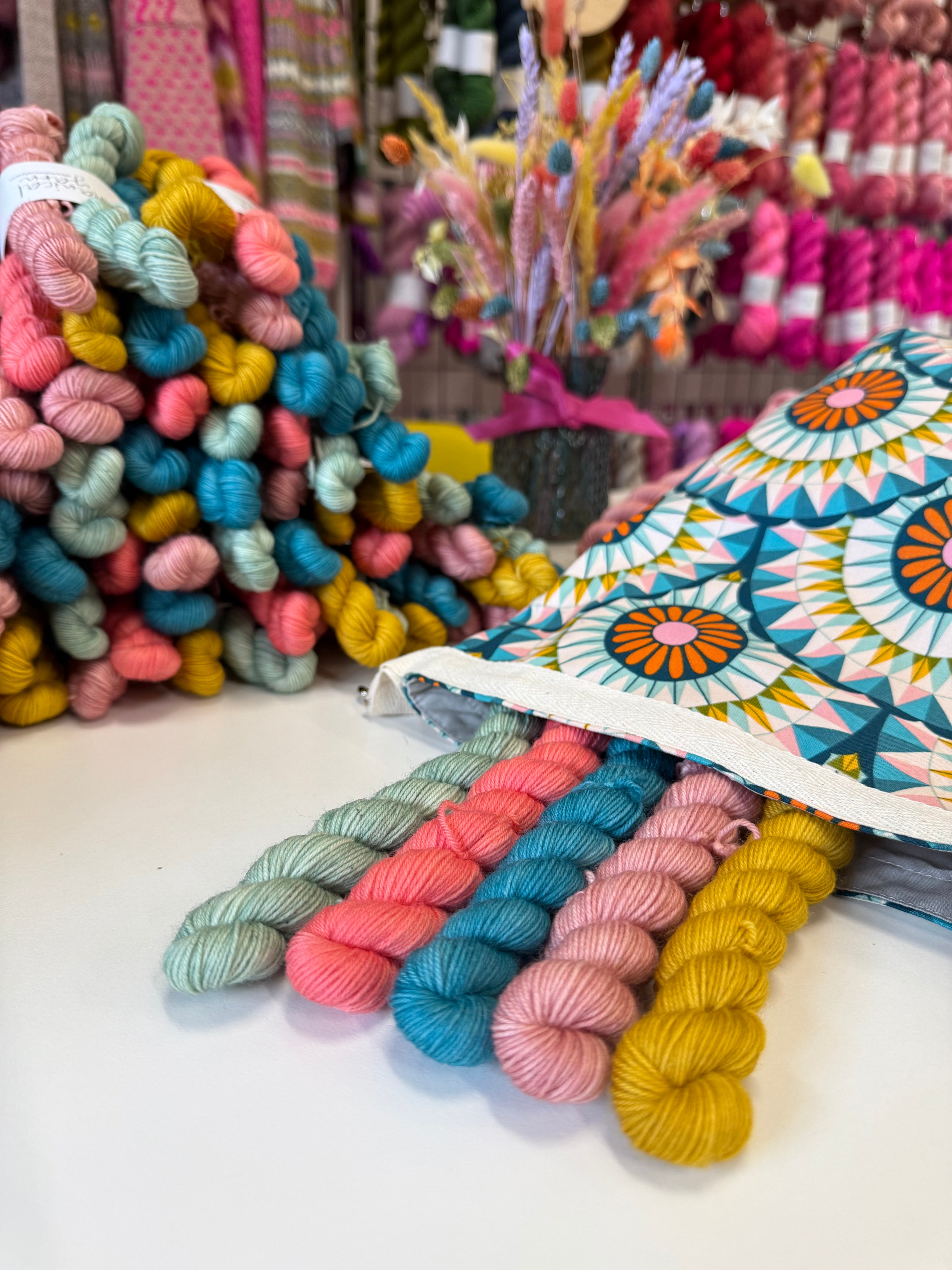 READY TO SHIP - Project Bag Style 04 - Roll Top -  Unravel Festival exclusive bag