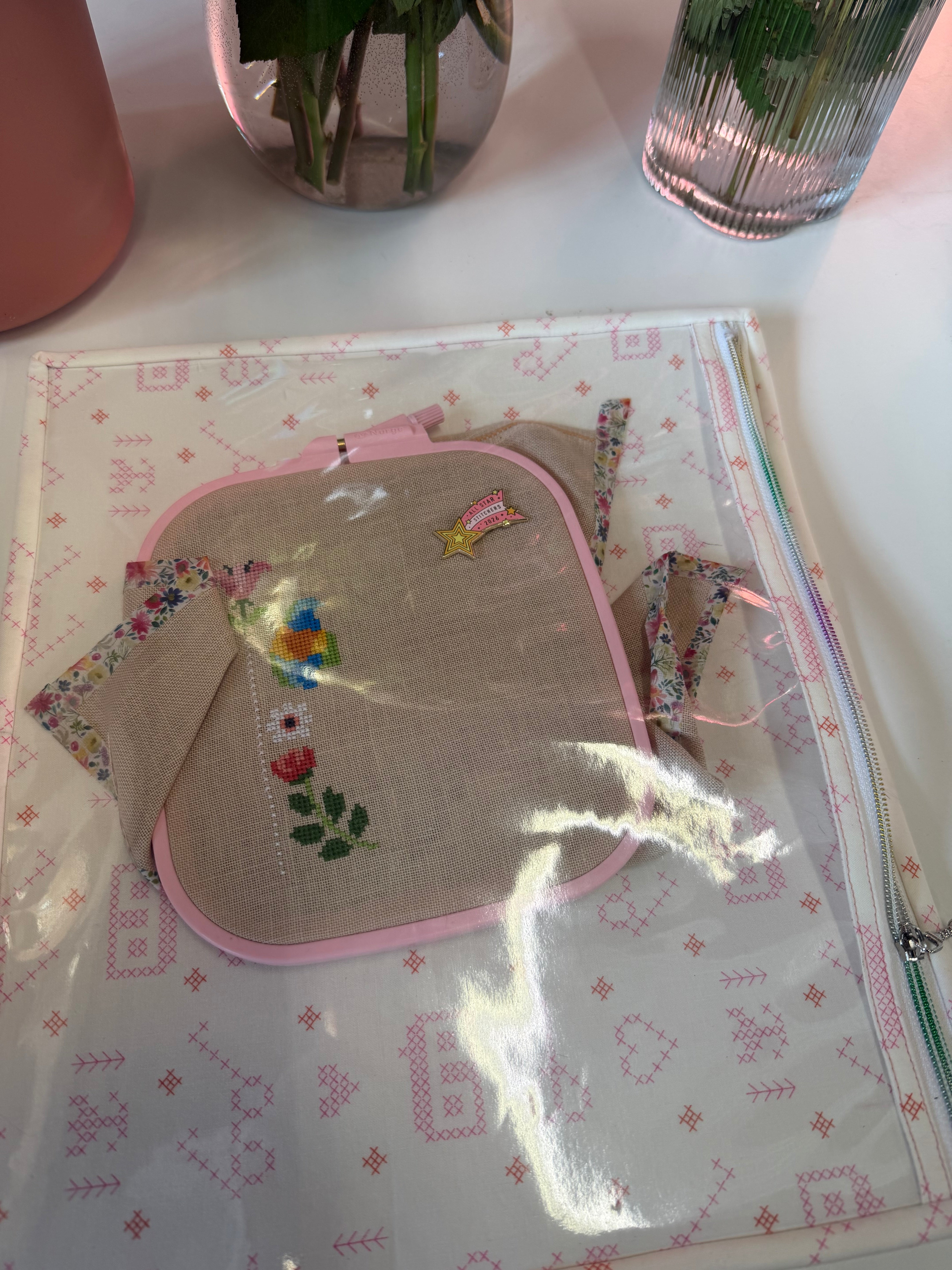 Made to order - Project Bag Style 05 - Embroidery Cross Stitch Zip Pouch - White with pink stitches house