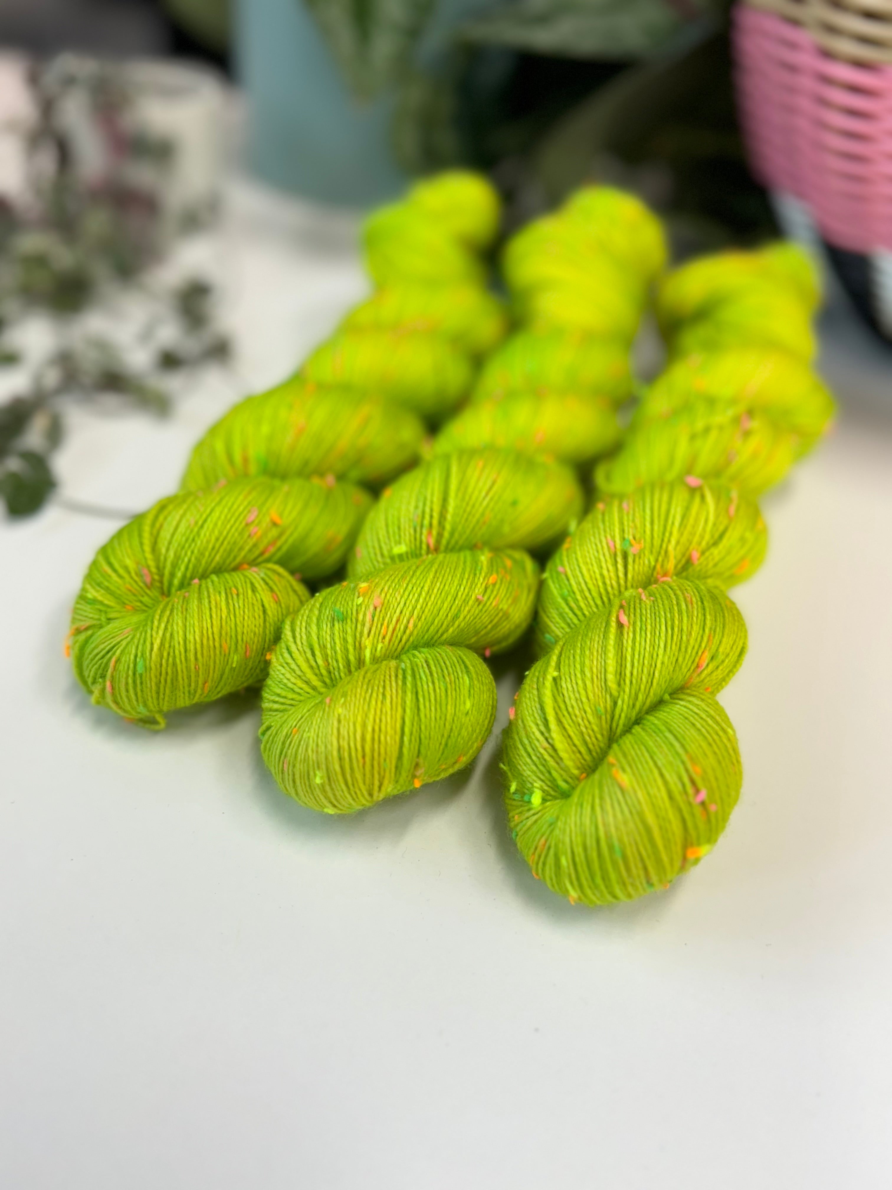 Fluorescent Green Neon Nep Yarn