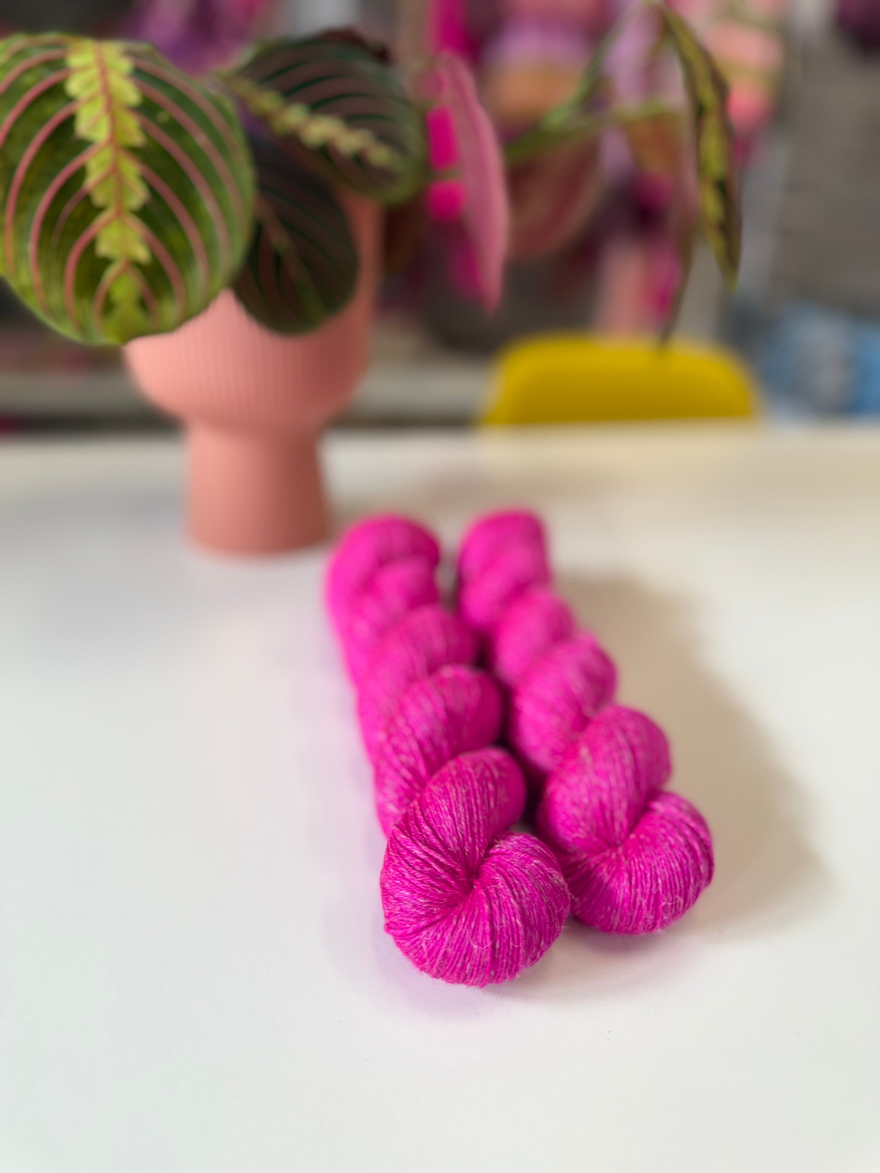 New Yarn Base - 4ply Merino Linen