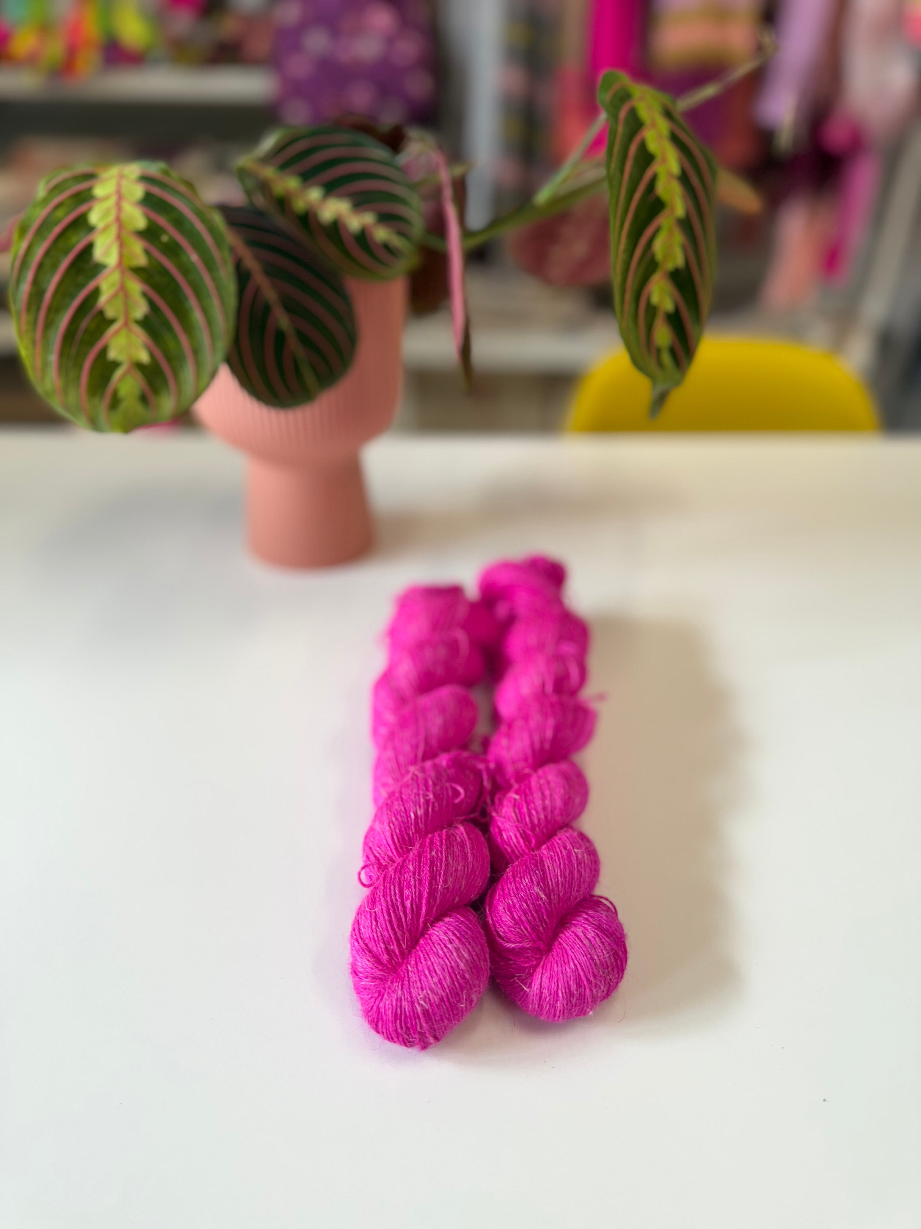 New Yarn Base - 4ply Alpaca Linen